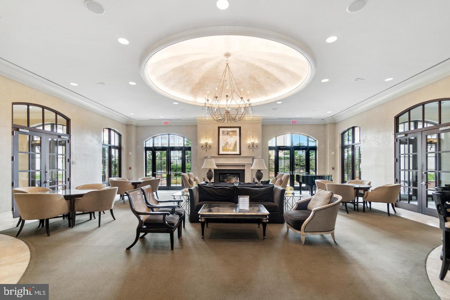 GALLERY AT WHITE FLINT - Residential
