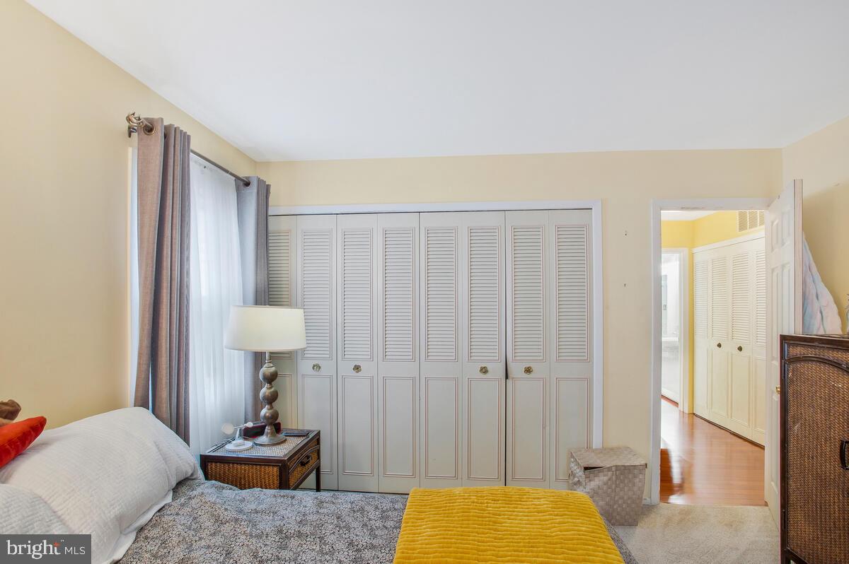 MEADOWBROOK AT BELAIR - Residential