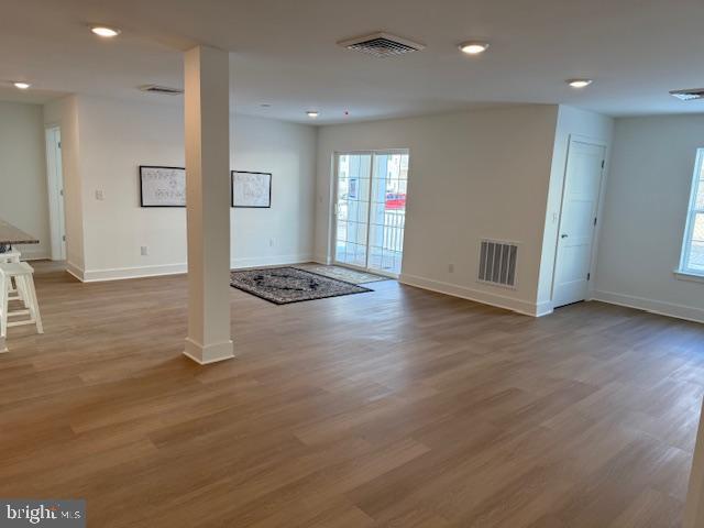 VICTORIAN VILLAGE - Residential Lease