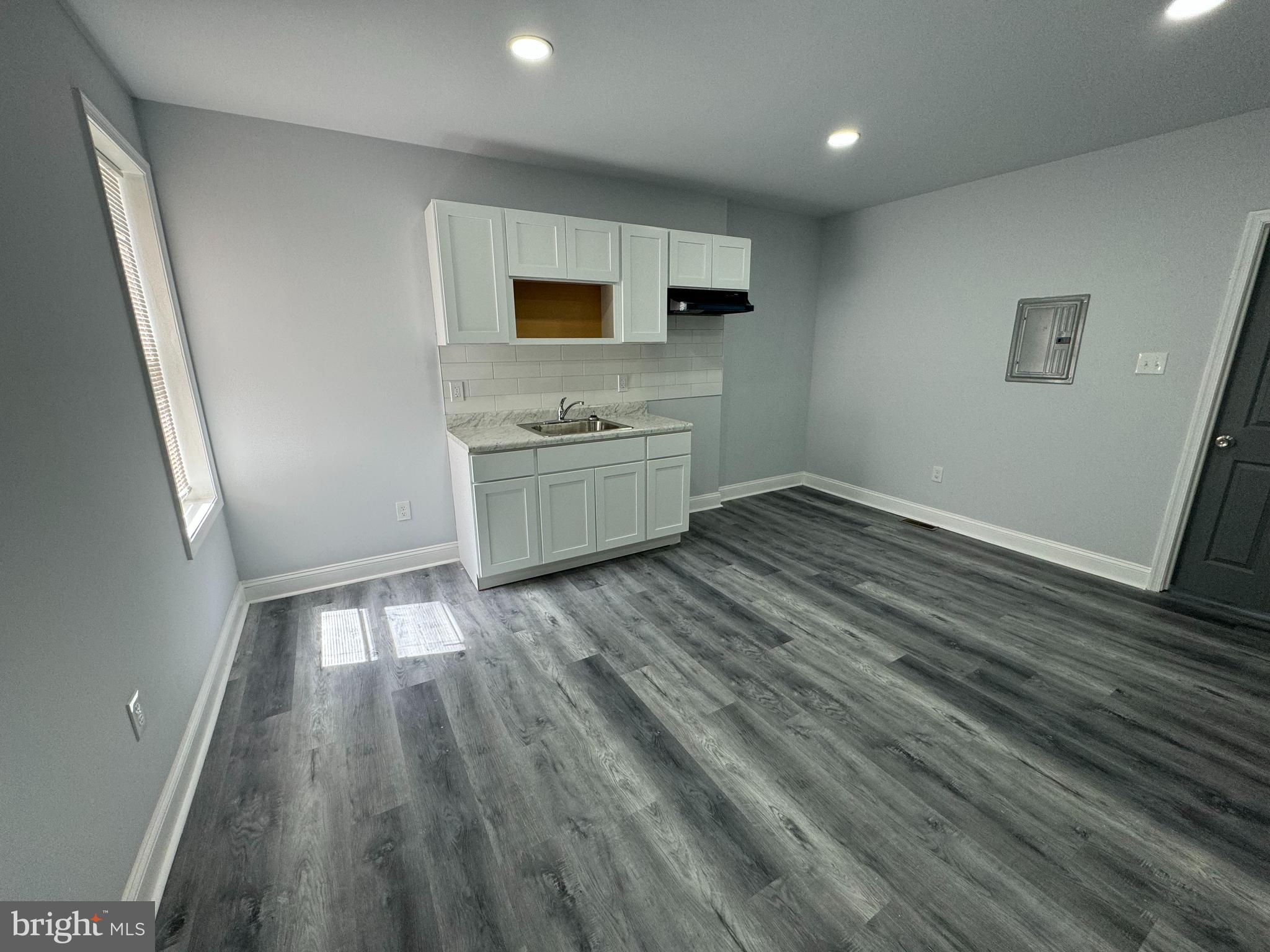 GERMANTOWN - Residential Income