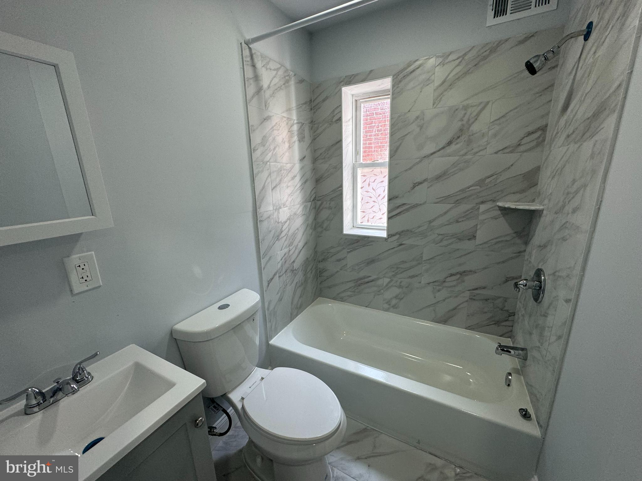 GERMANTOWN - Residential Income