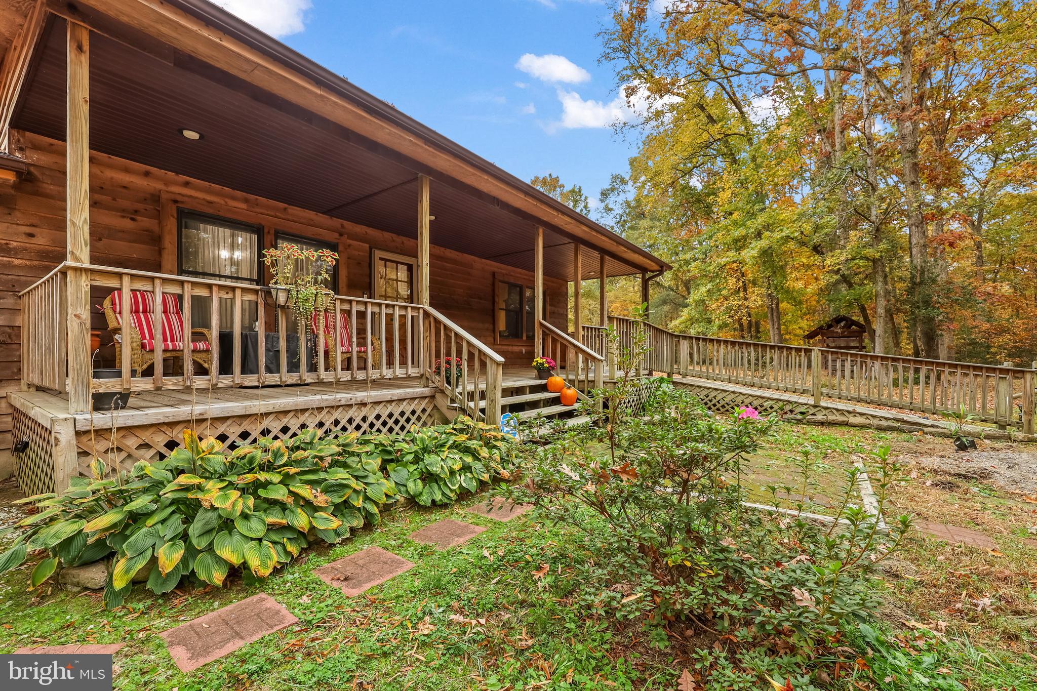 8323 ARLENE ACRES DRIVE