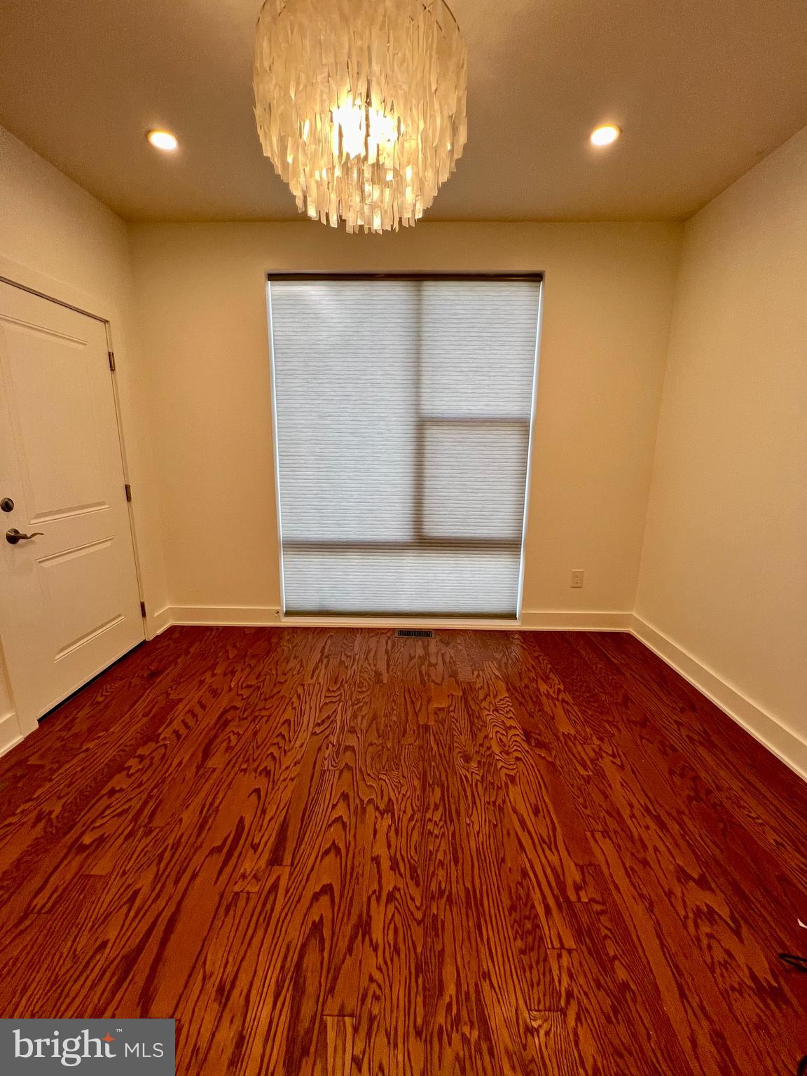 EAST KENSINGTON - Residential Lease