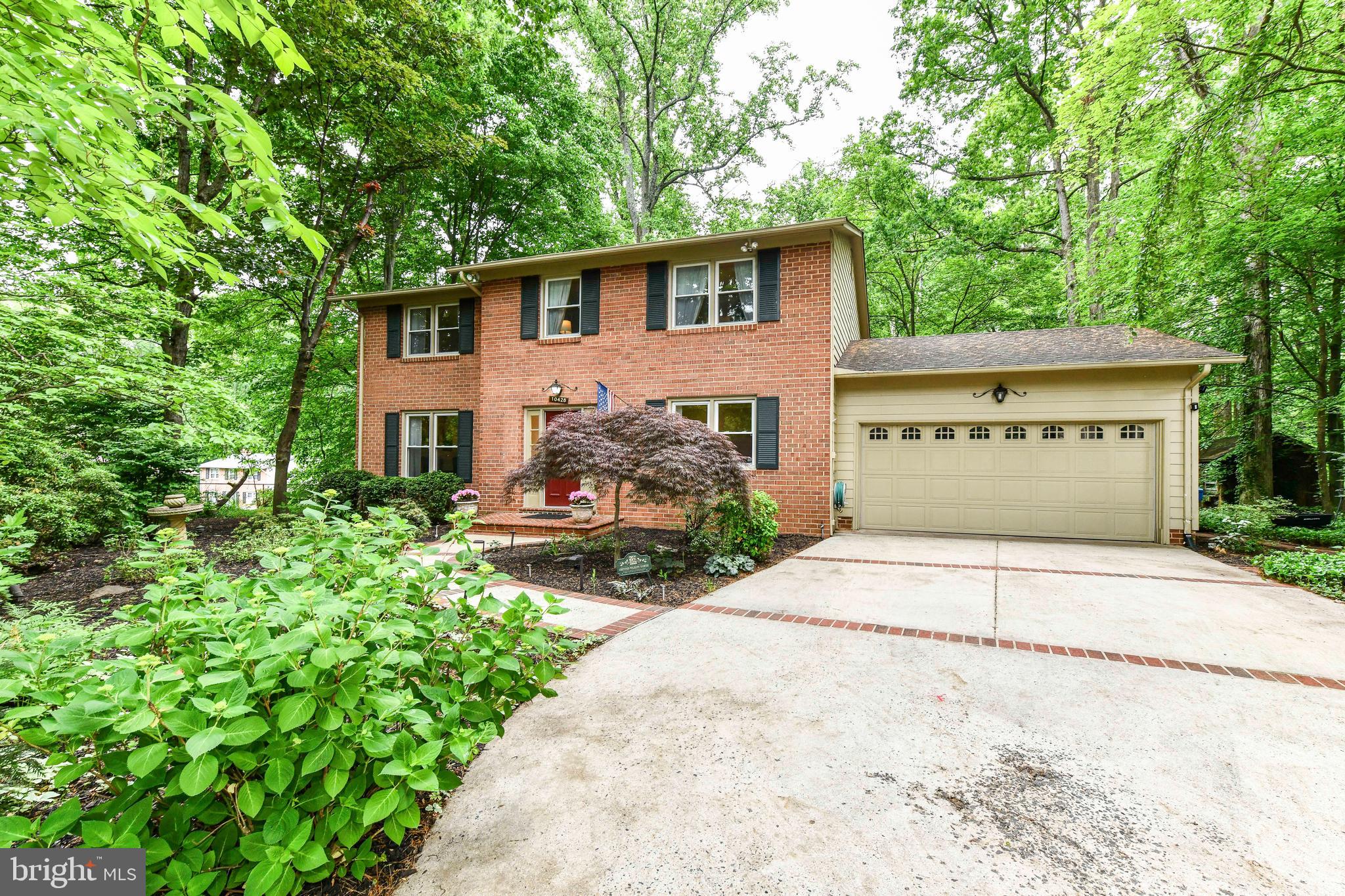 KINGS PARK WEST - Residential Lease