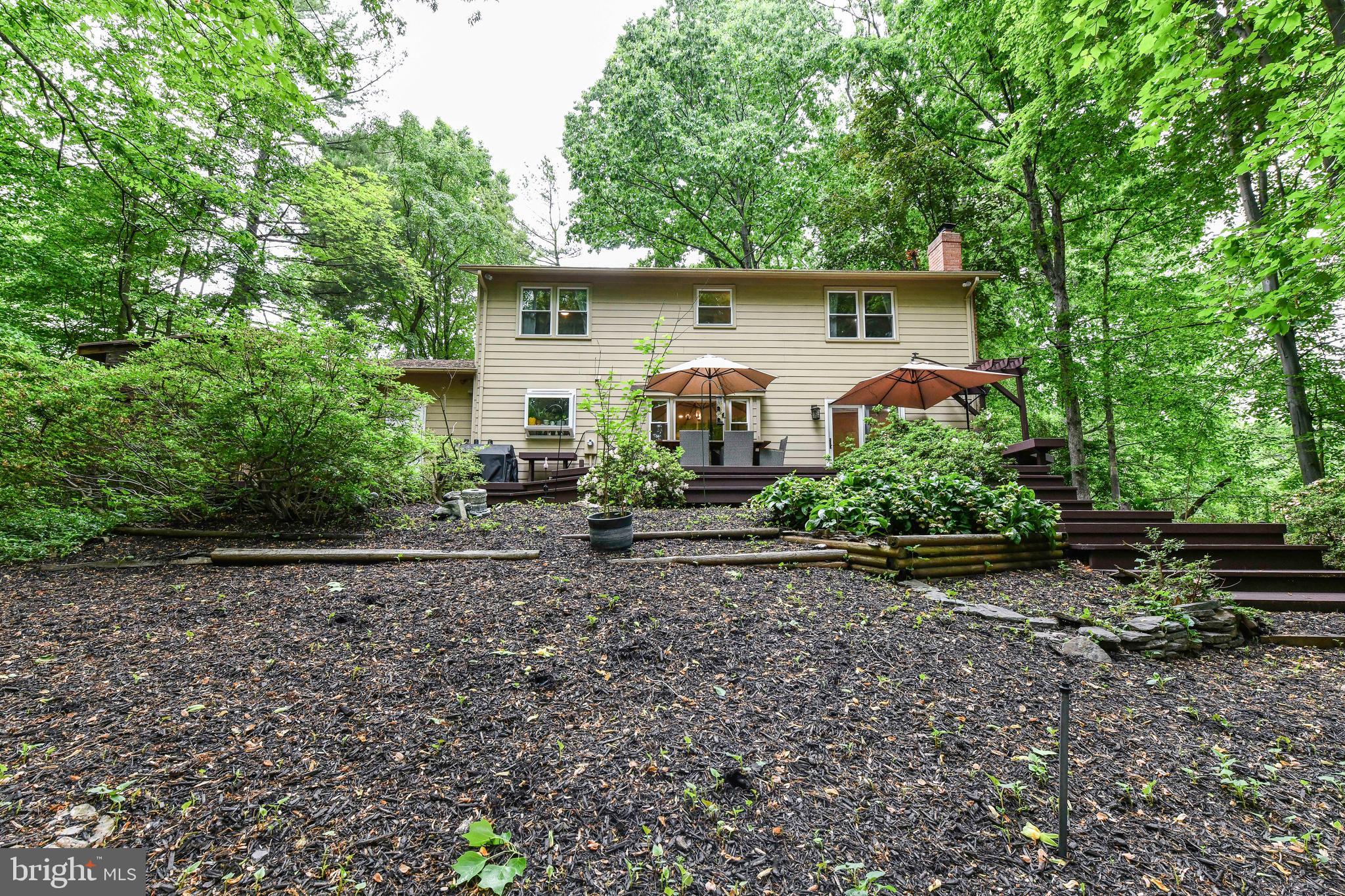 KINGS PARK WEST - Residential Lease