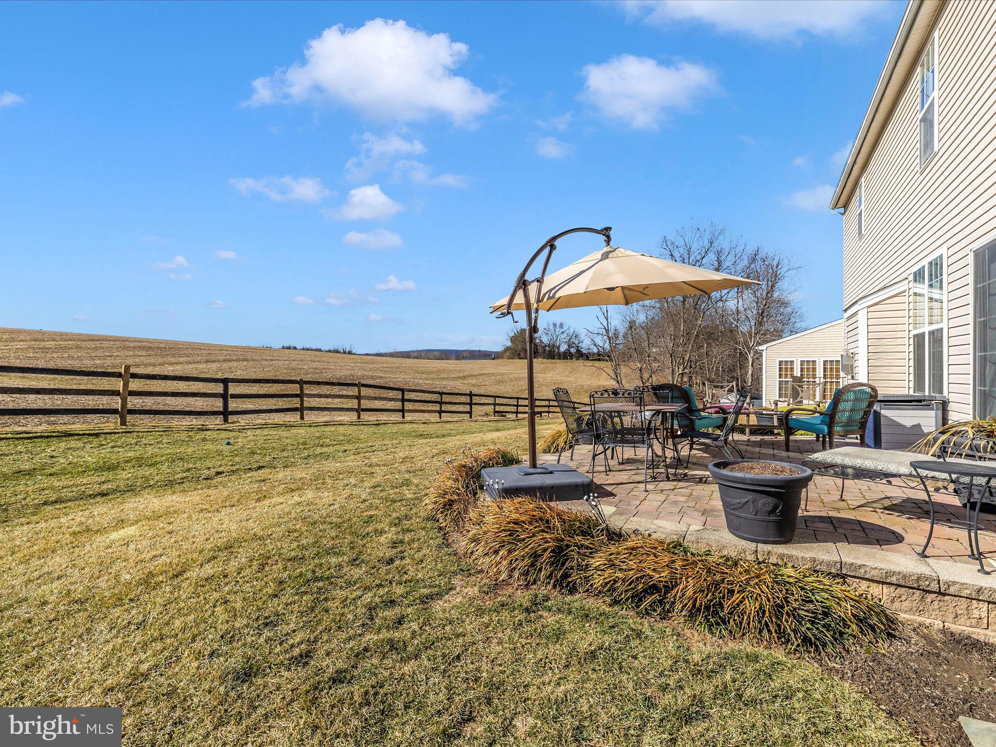 GALYN MANOR - Residential