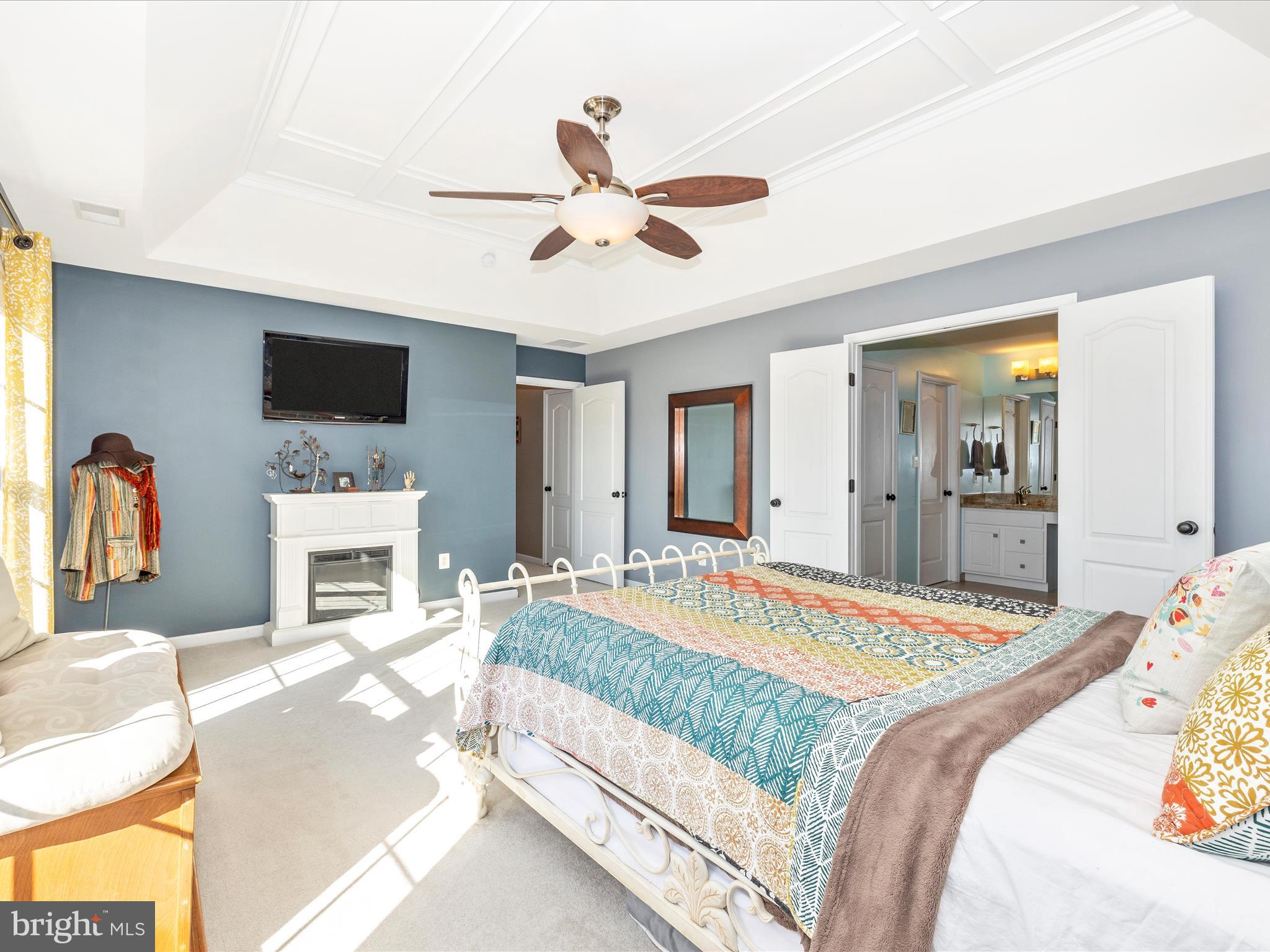 GALYN MANOR - Residential