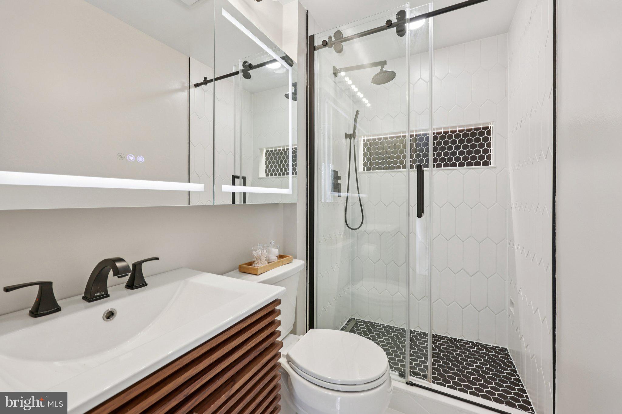 DOMINION VIEW - Residential