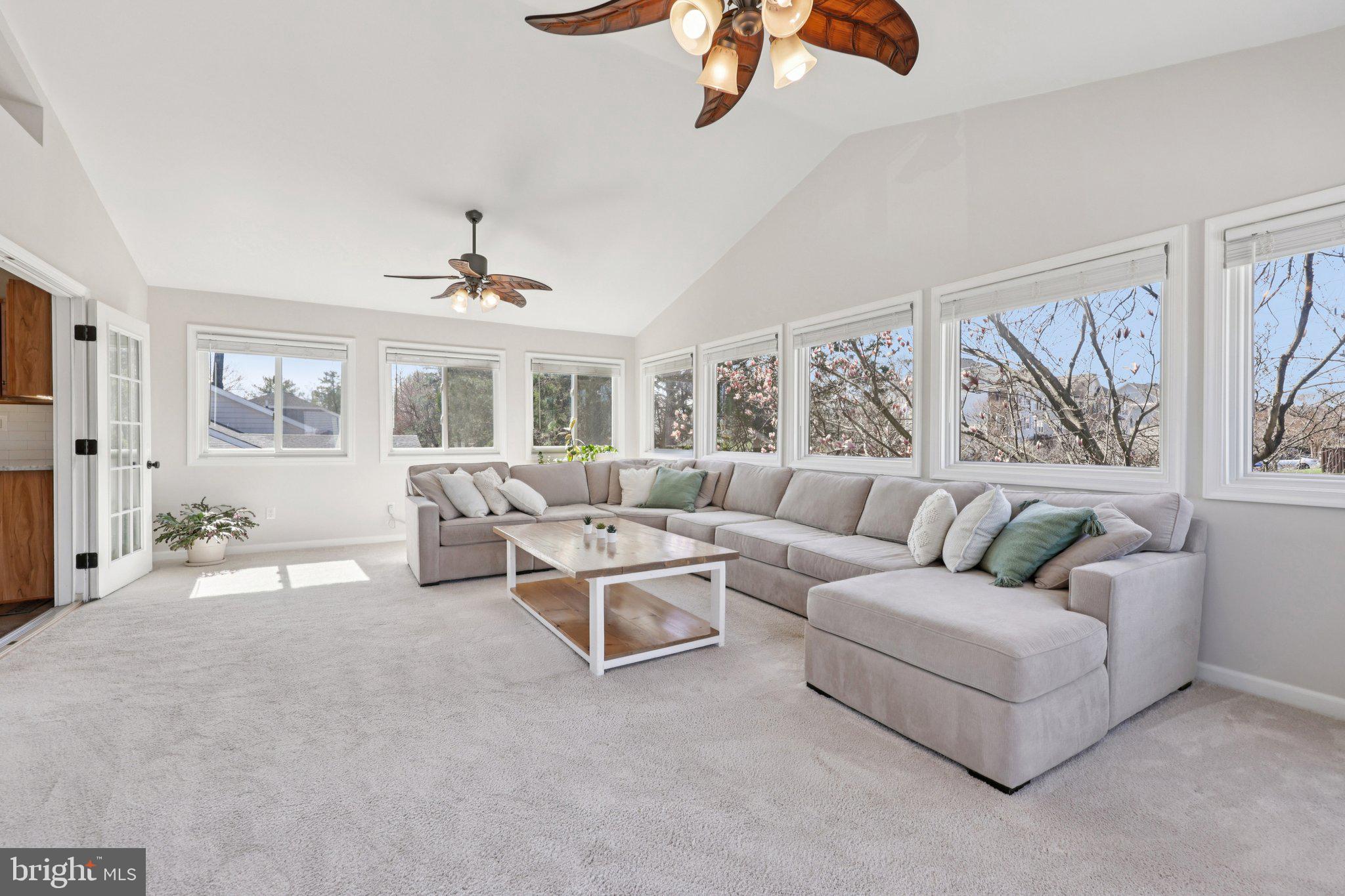 DOMINION VIEW - Residential