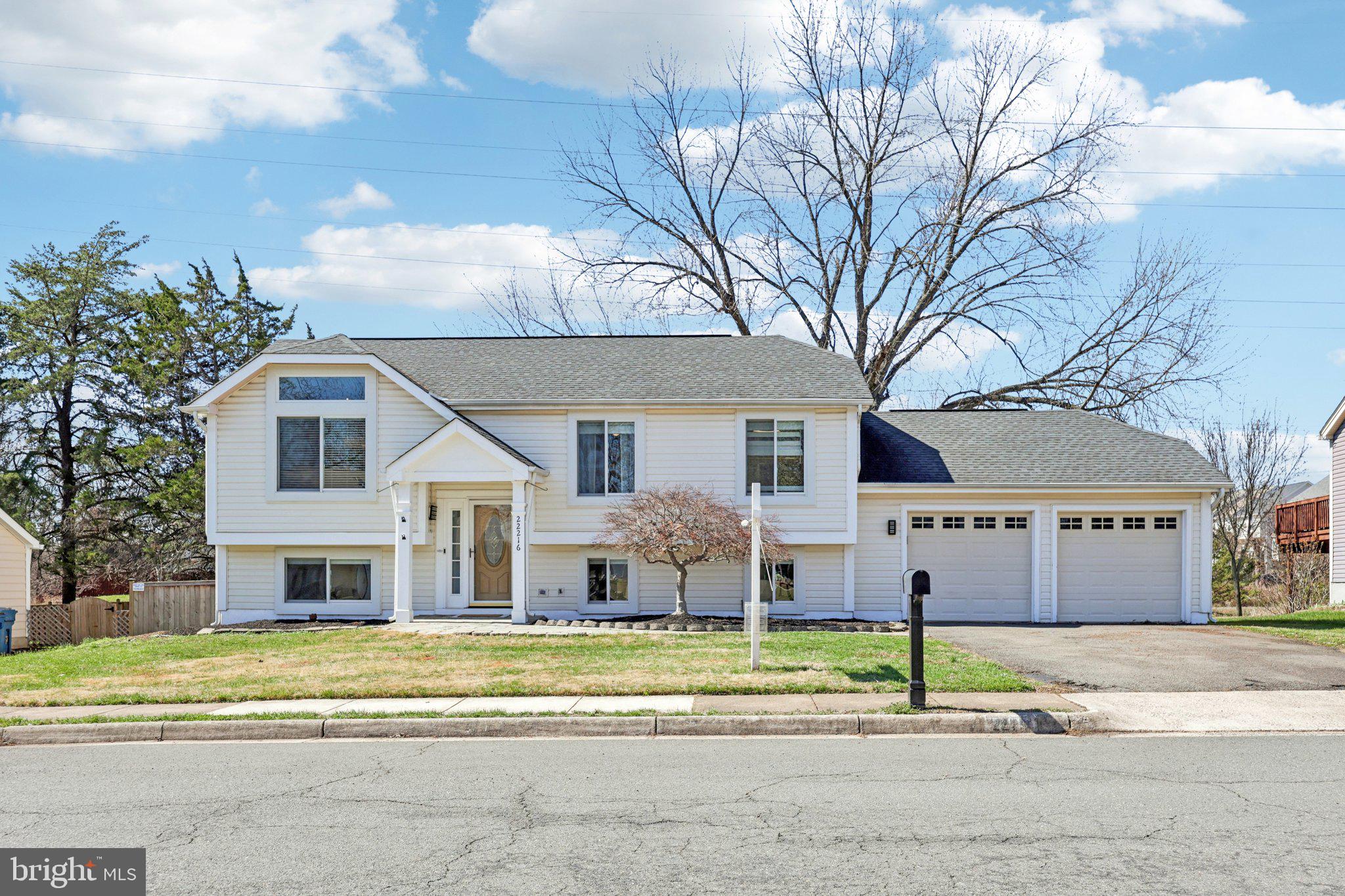 22216 STABLEHOUSE DRIVE