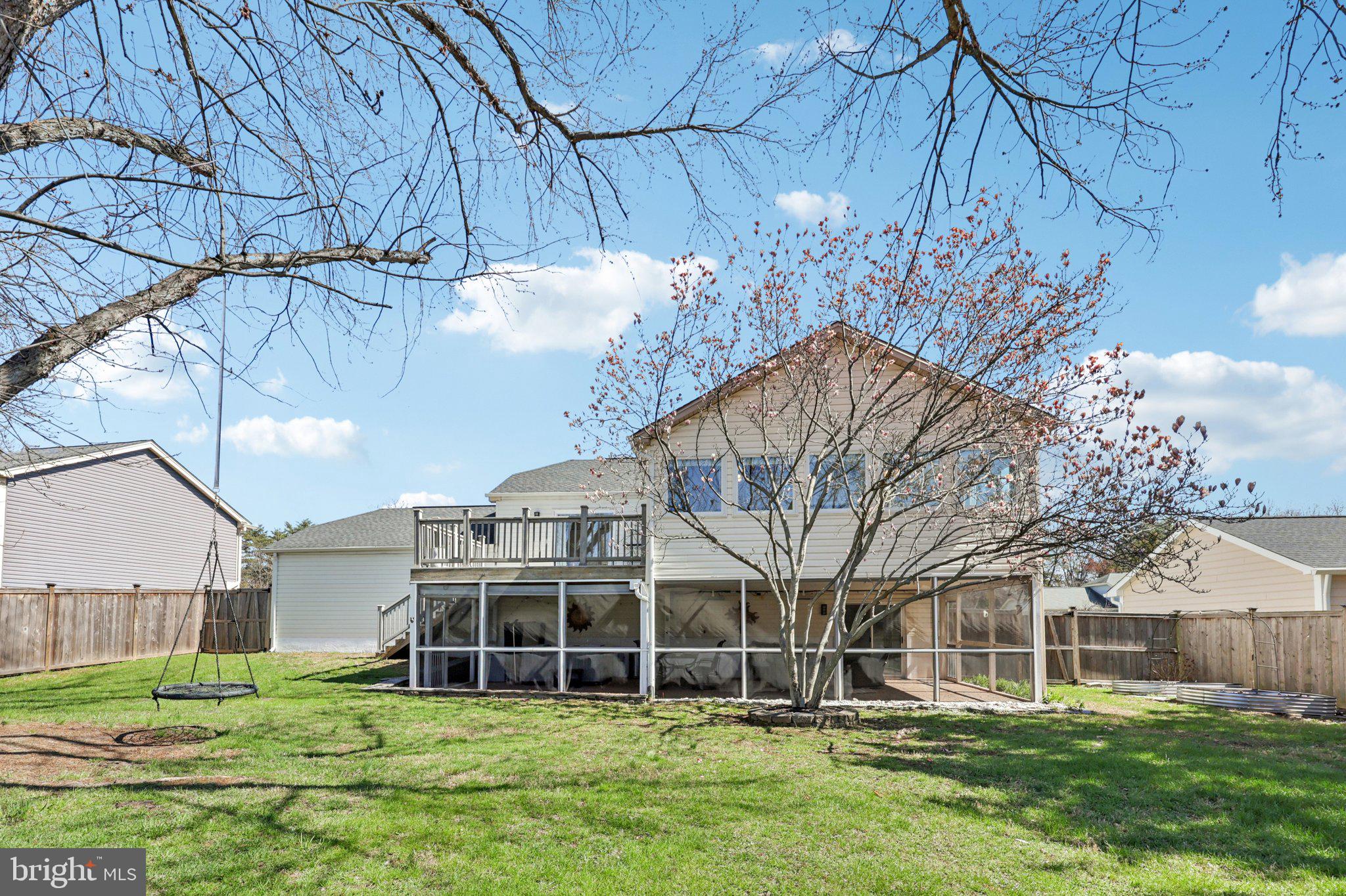 DOMINION VIEW - Residential