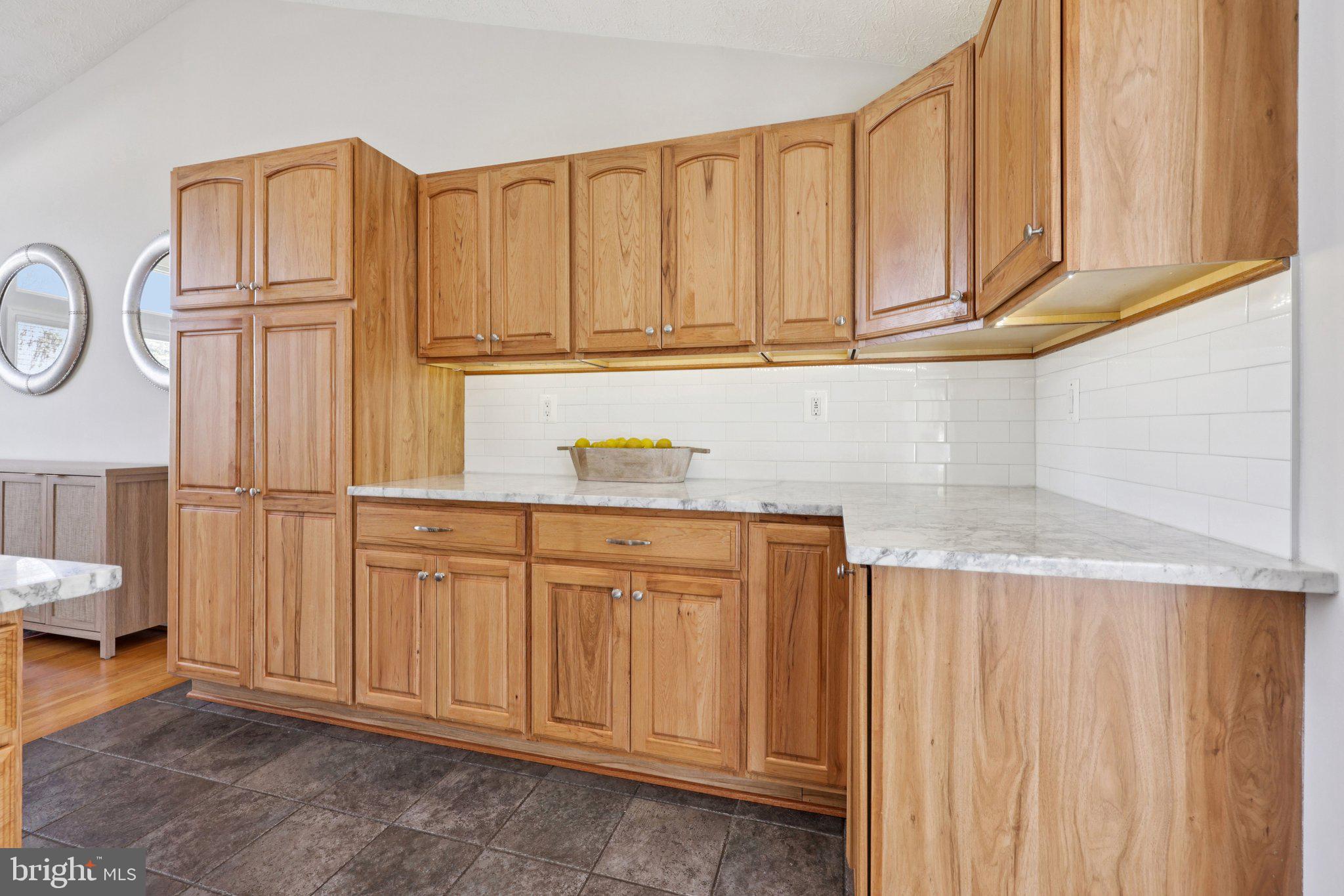 DOMINION VIEW - Residential