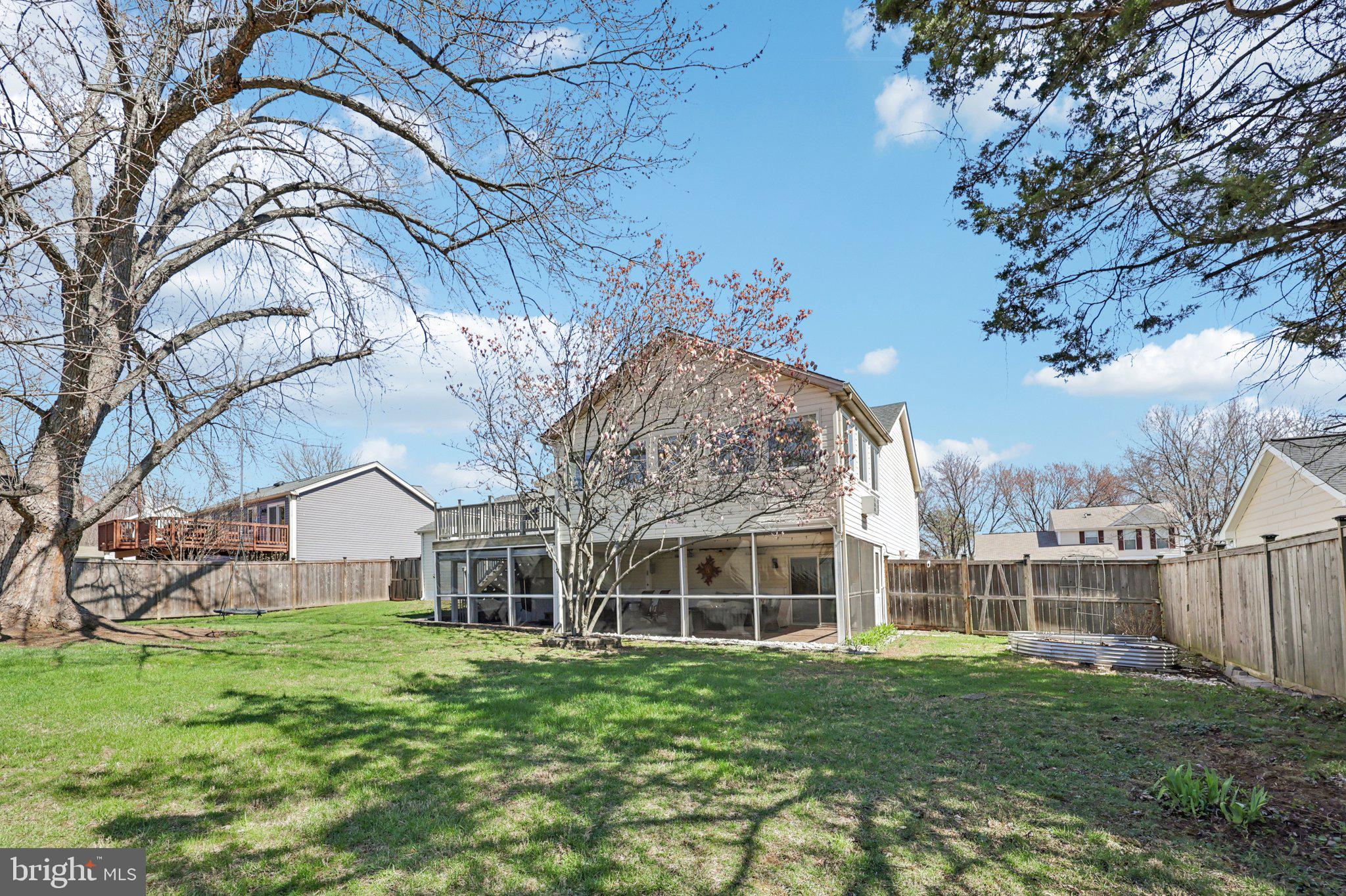 DOMINION VIEW - Residential