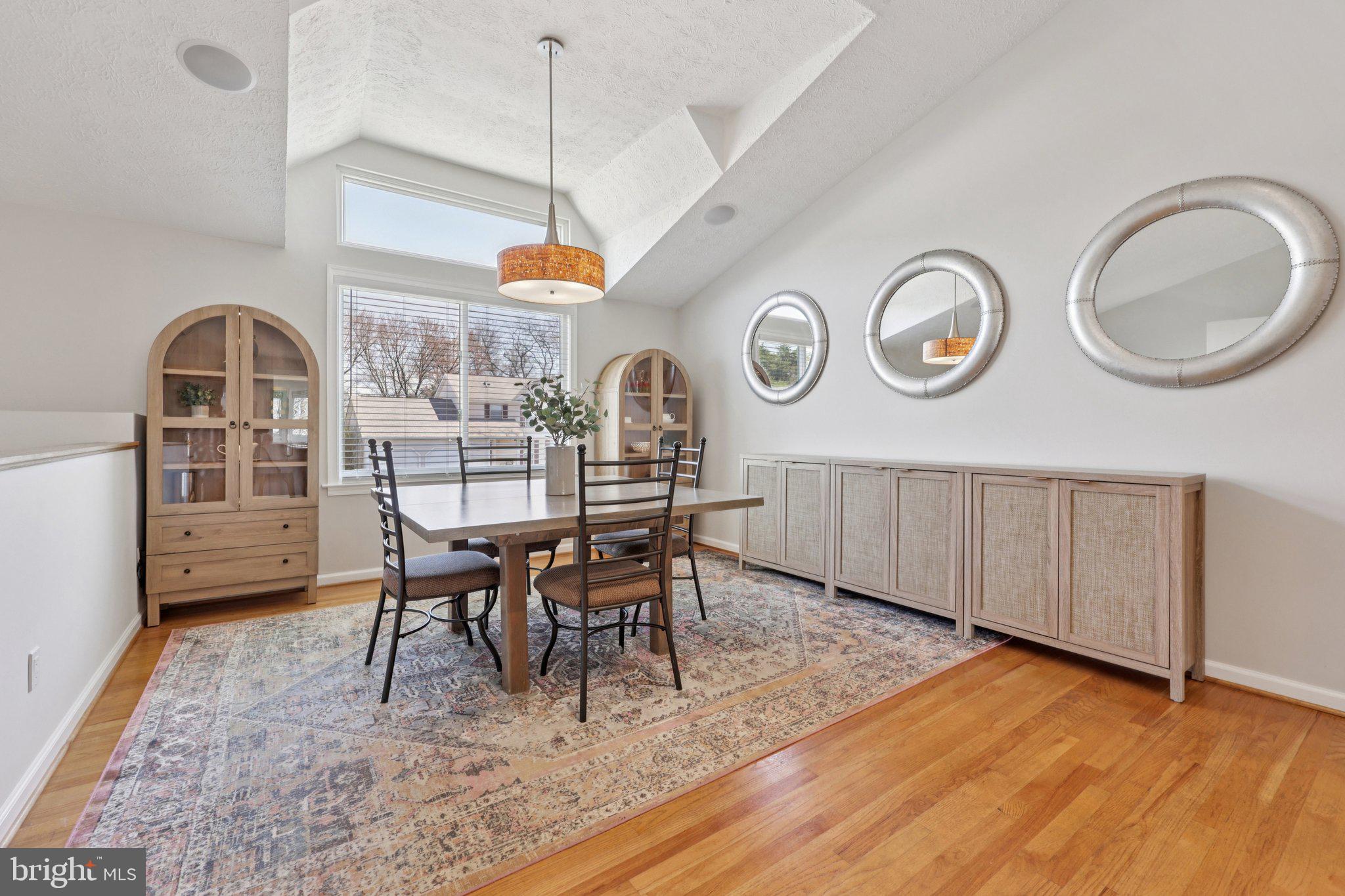 DOMINION VIEW - Residential