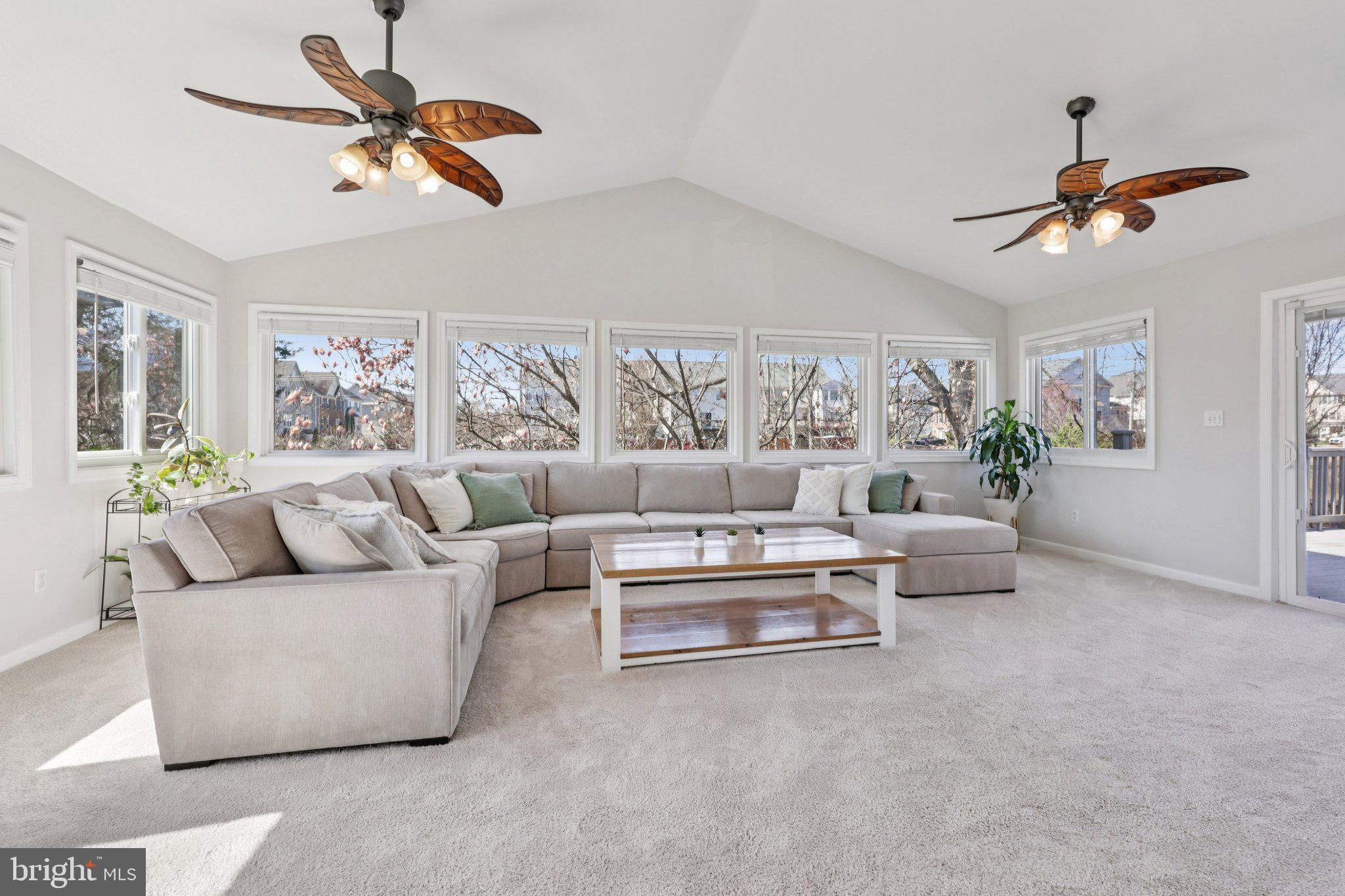 DOMINION VIEW - Residential