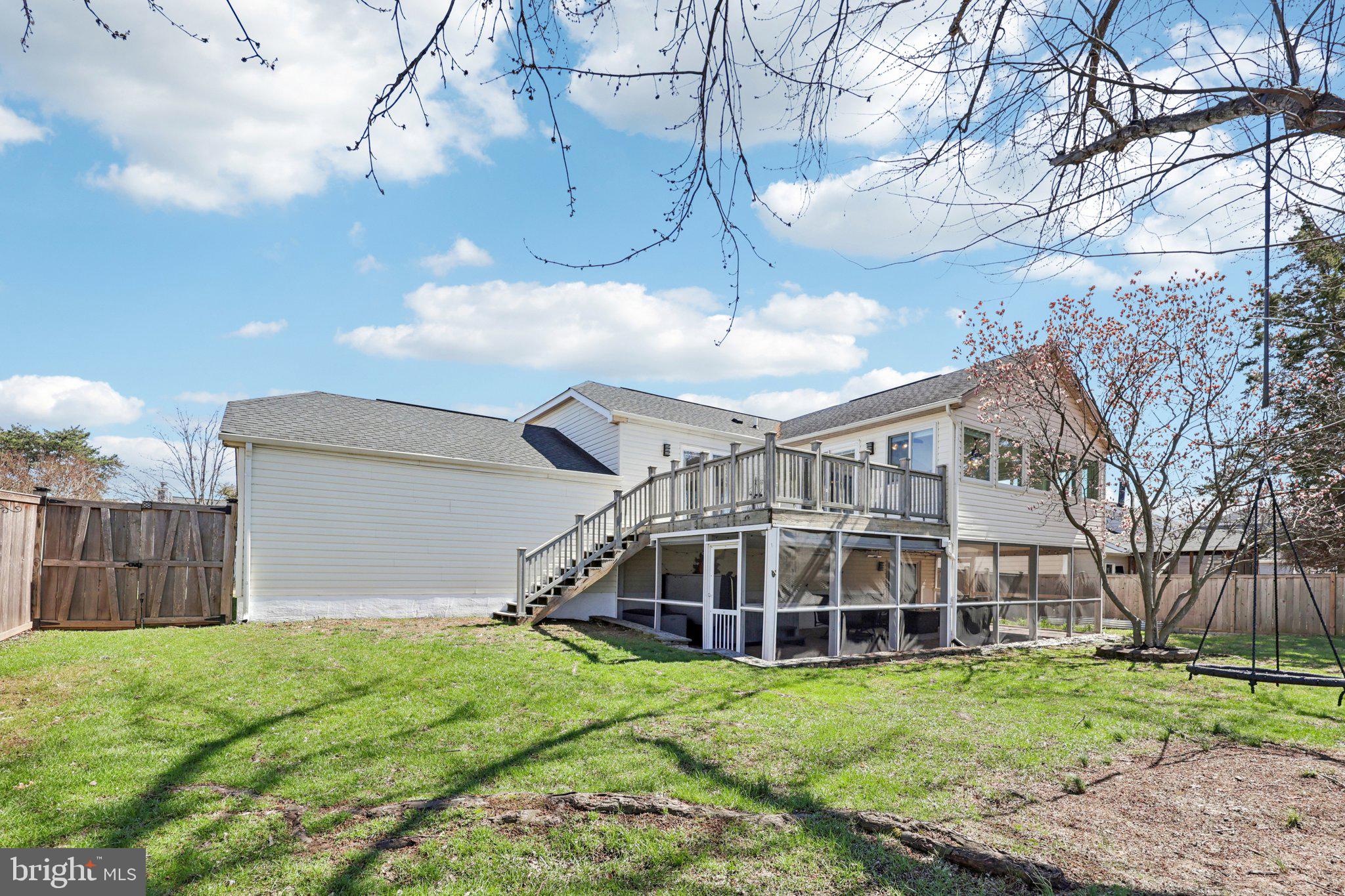 DOMINION VIEW - Residential