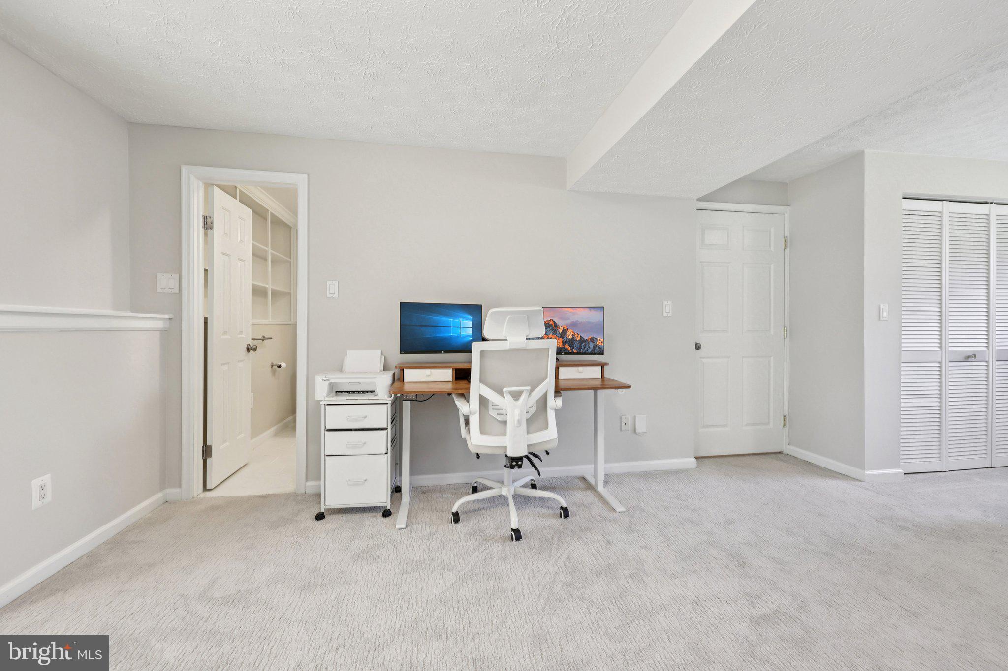 DOMINION VIEW - Residential