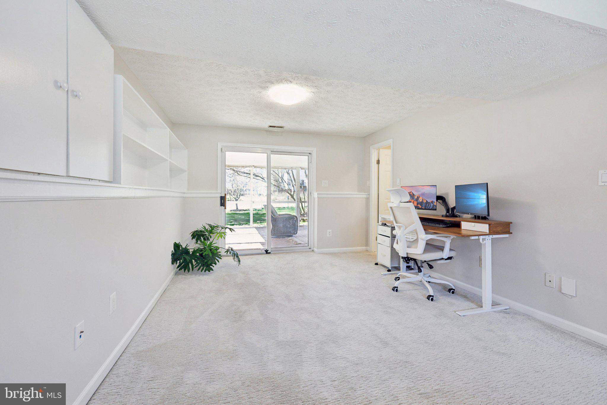 DOMINION VIEW - Residential