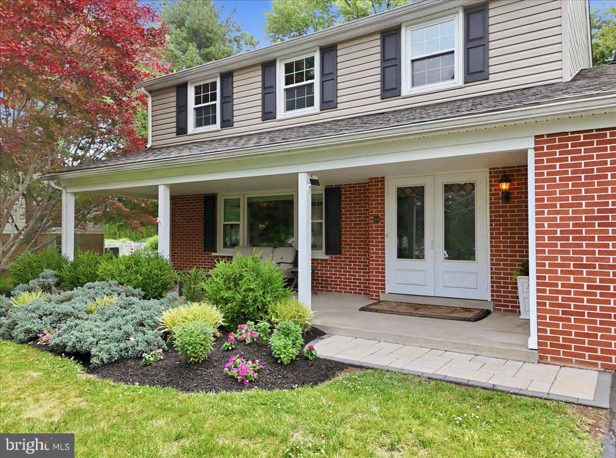 406 BONNIE LANE
