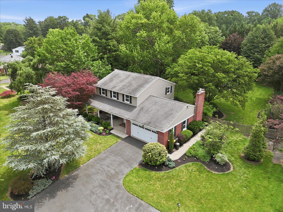 406 BONNIE LANE