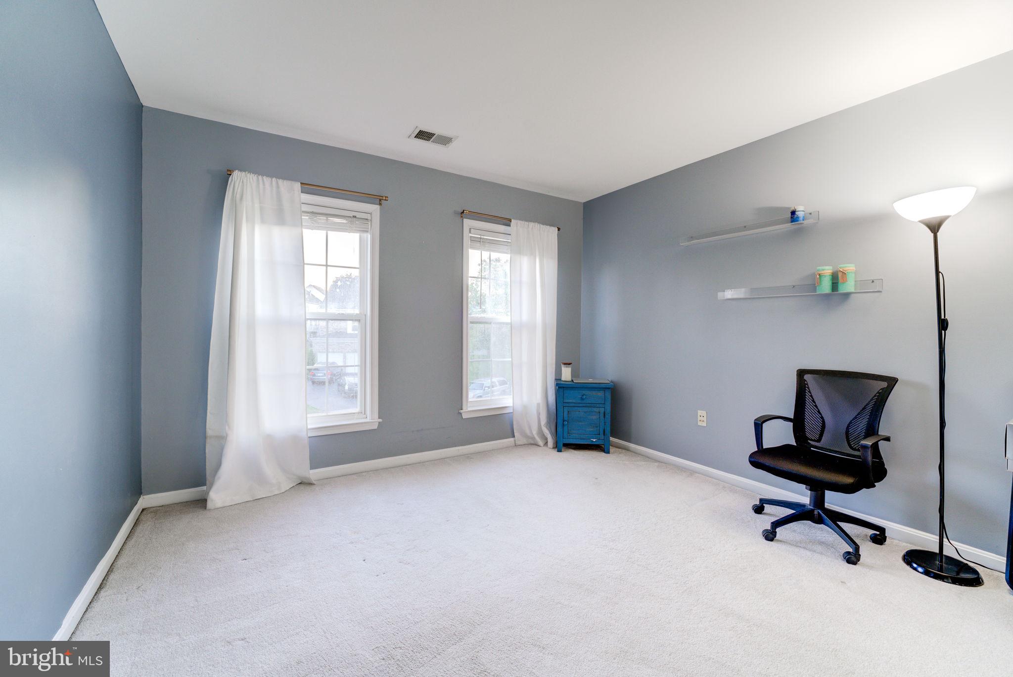 PIEDMONT MEWS - Residential