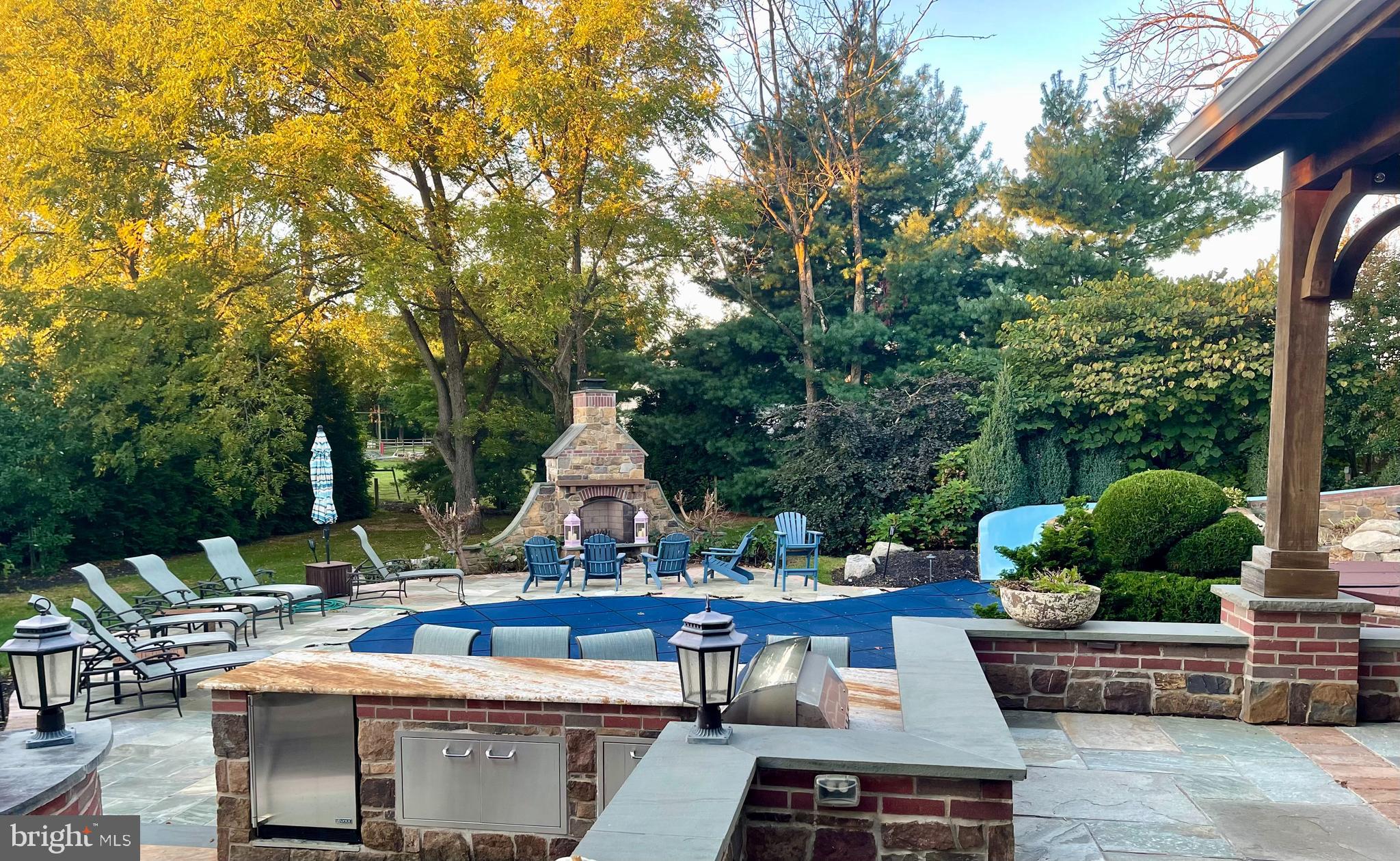 BRICK HOUSE FARM - Residential