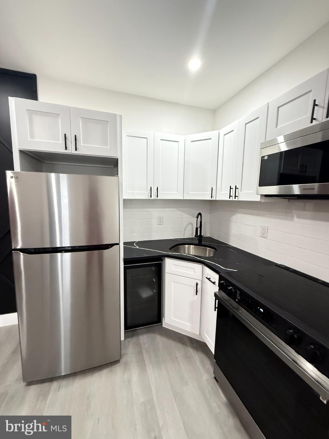 PHILADELPHIA - Residential Lease