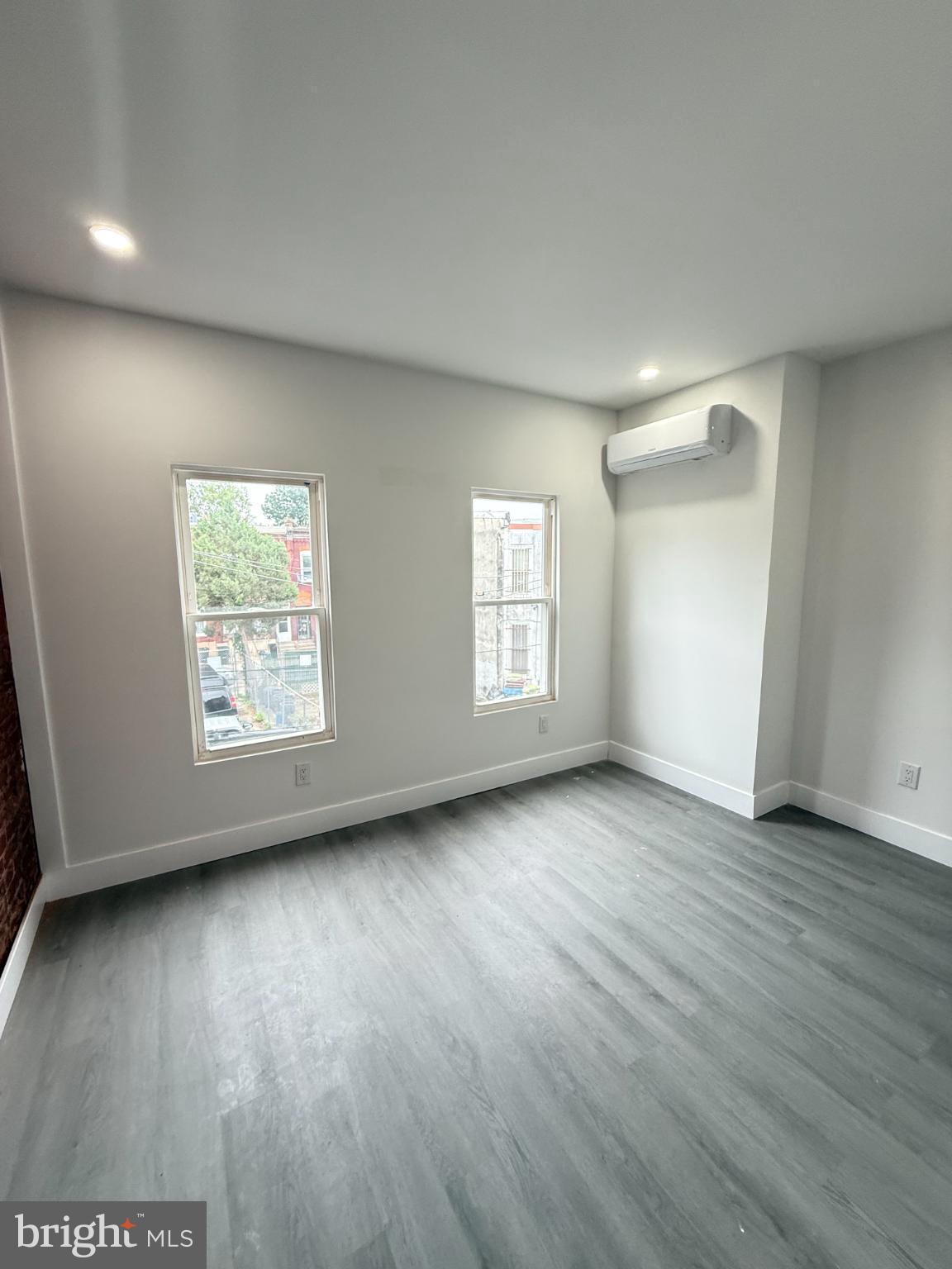 PHILADELPHIA - Residential Lease
