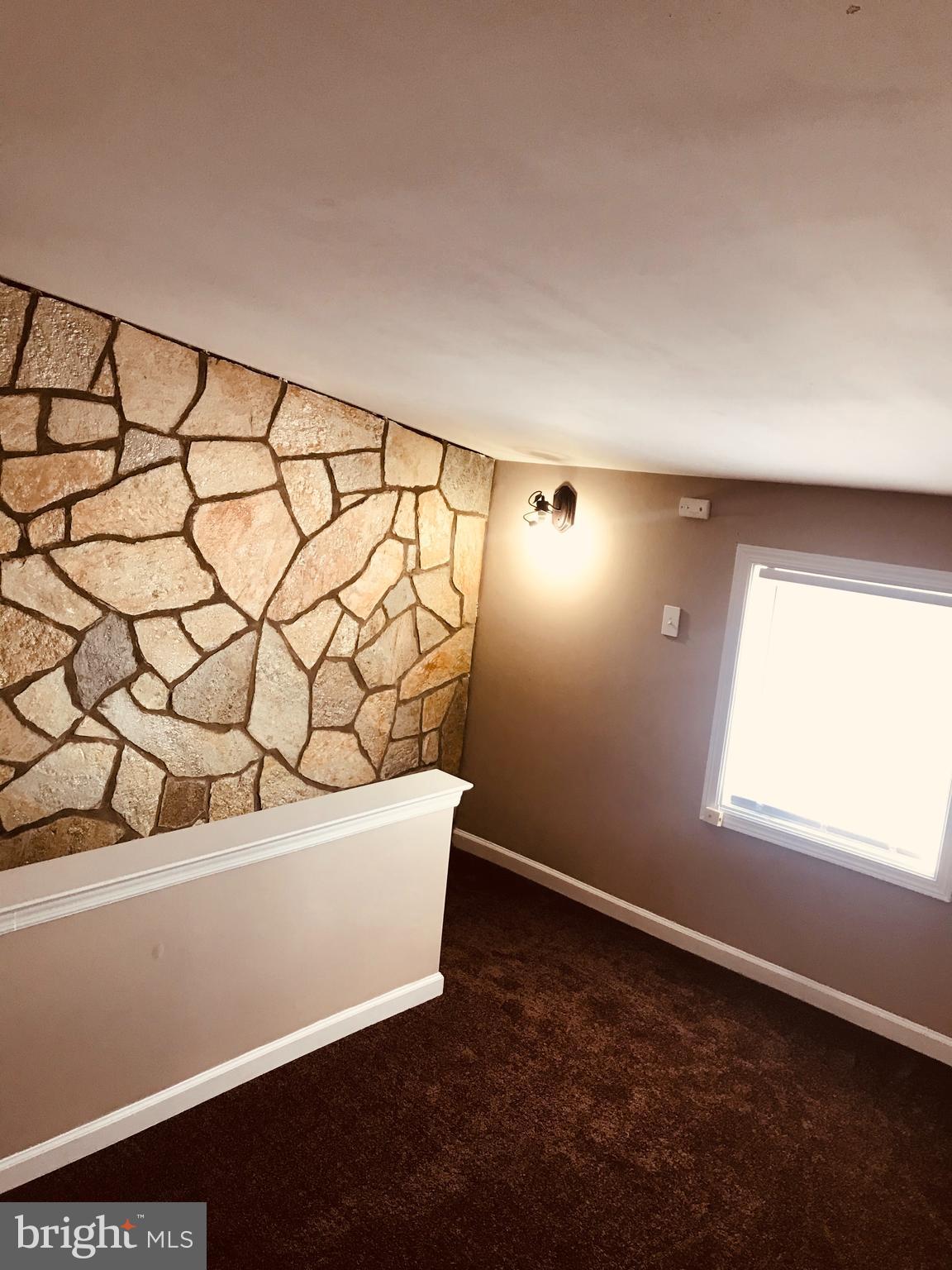 NORTHEAST READING - Residential