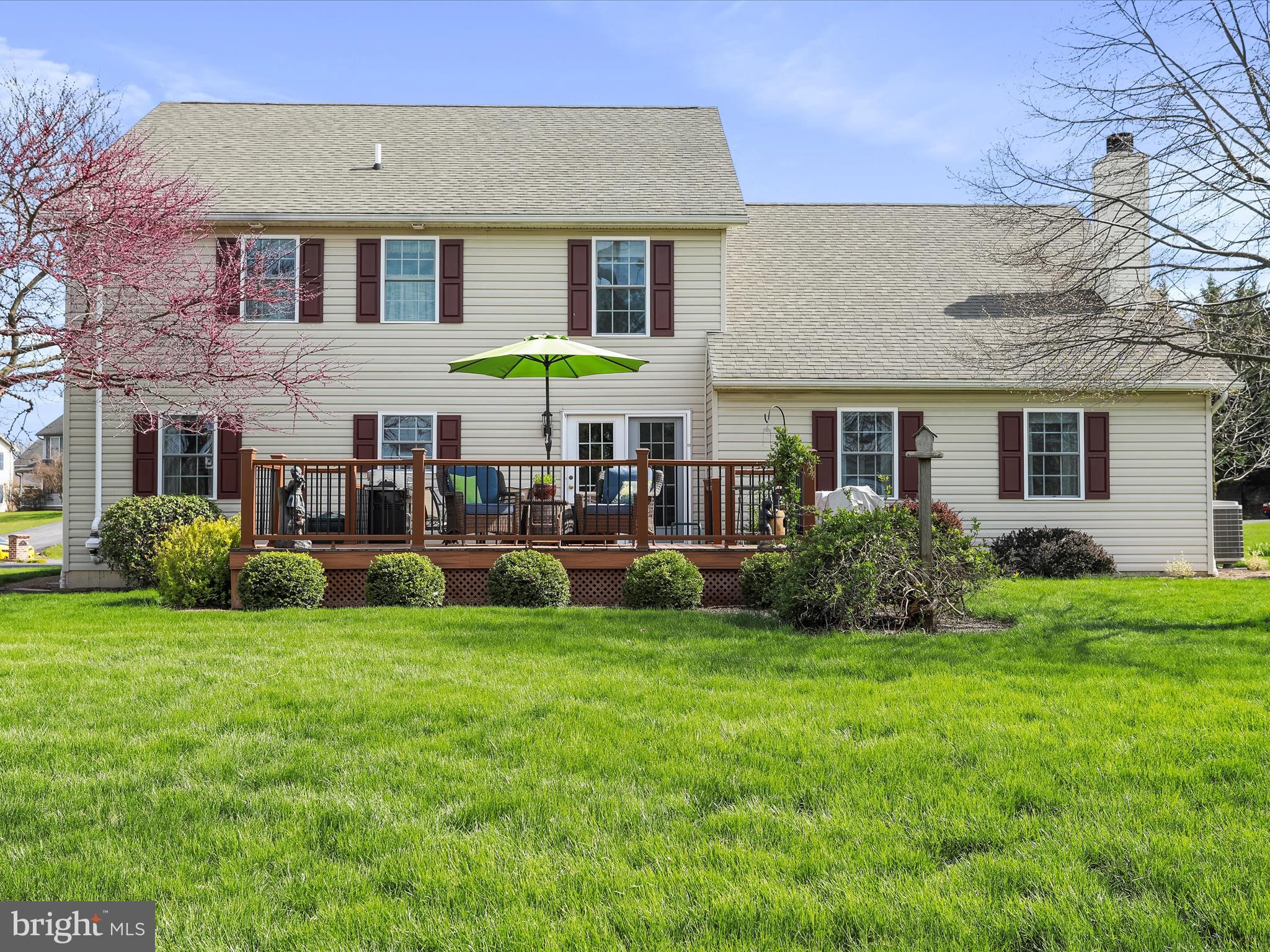 HUNTERS CHASE - Residential