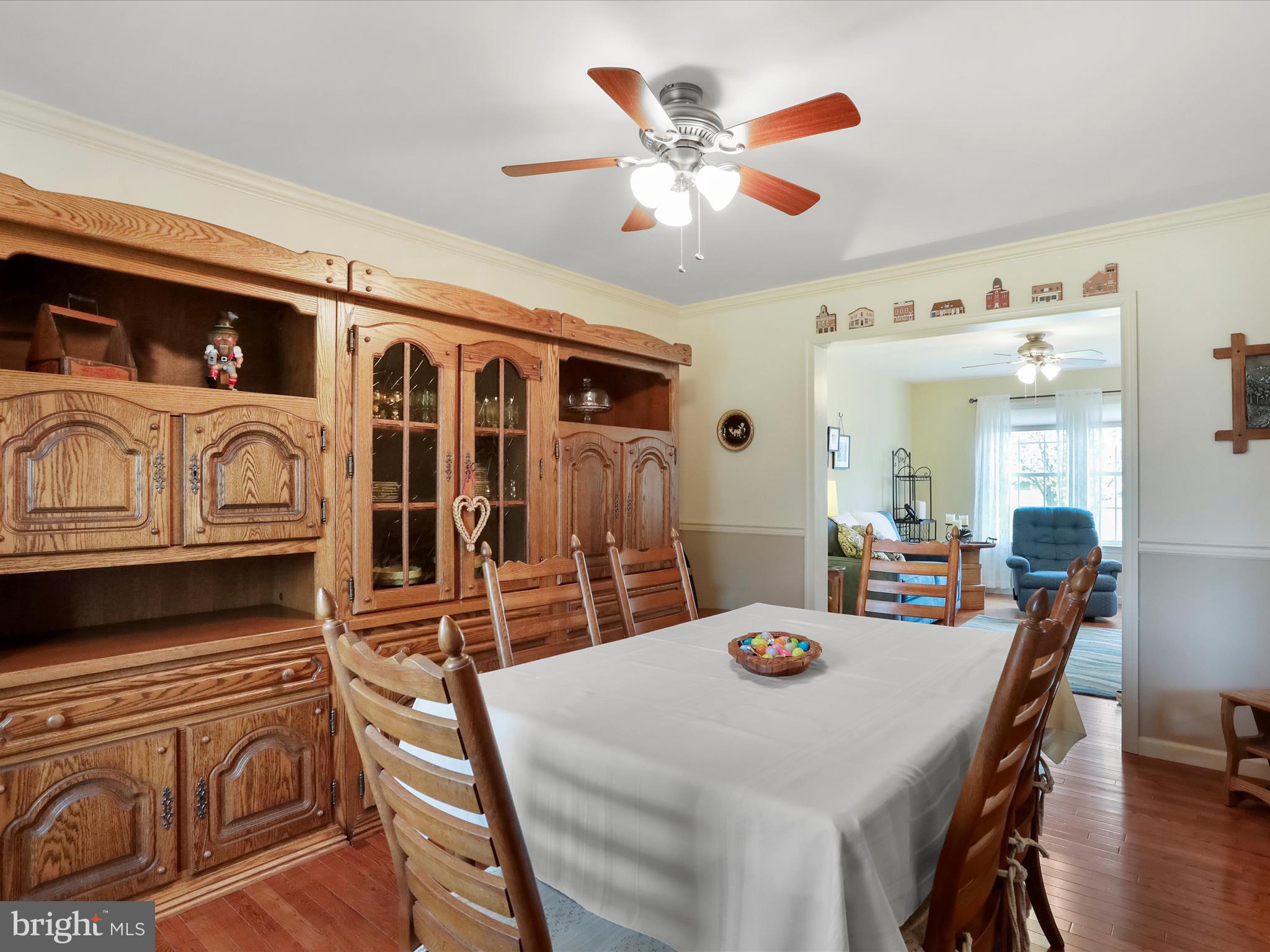 HUNTERS CHASE - Residential