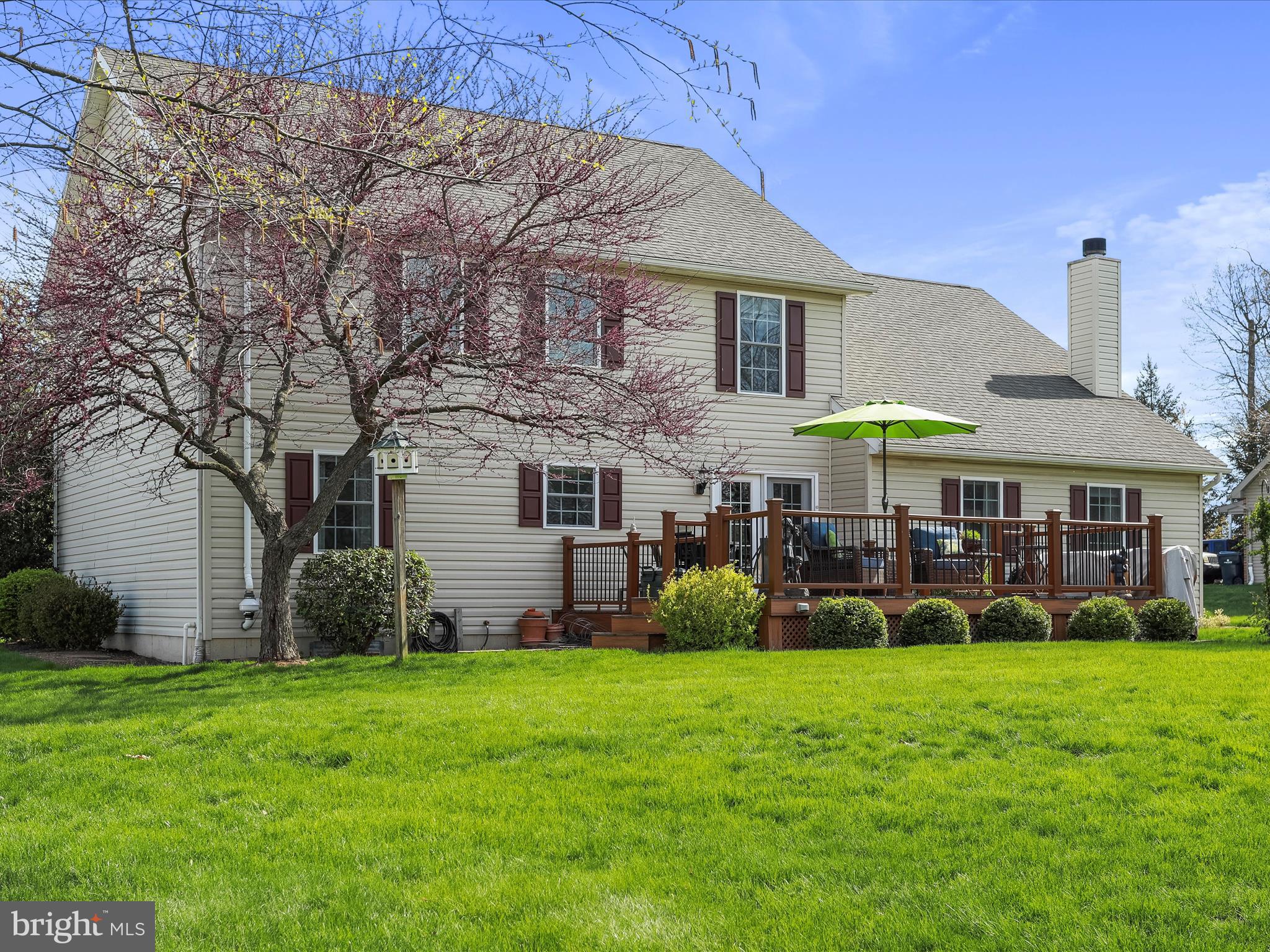 HUNTERS CHASE - Residential