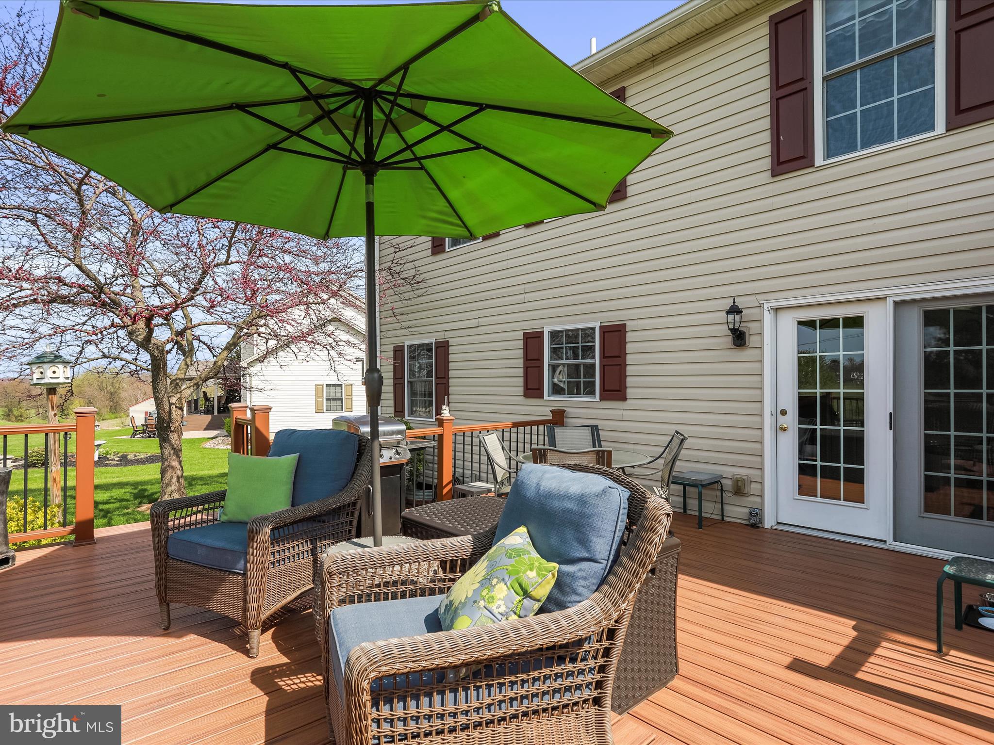 HUNTERS CHASE - Residential