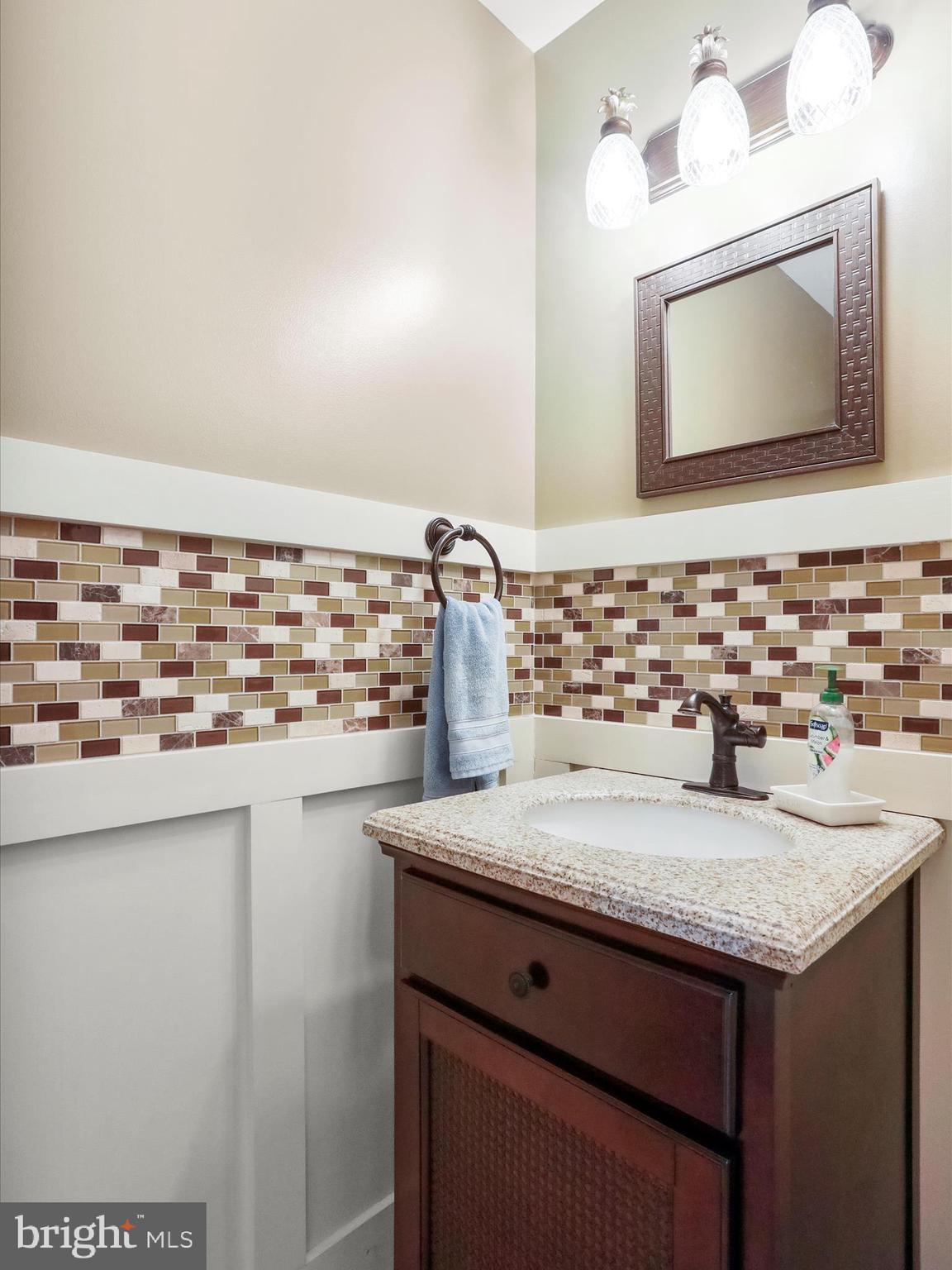 HUNTERS CHASE - Residential