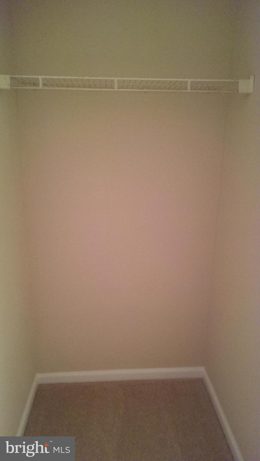 PORT O DUMFRIES - Residential Lease