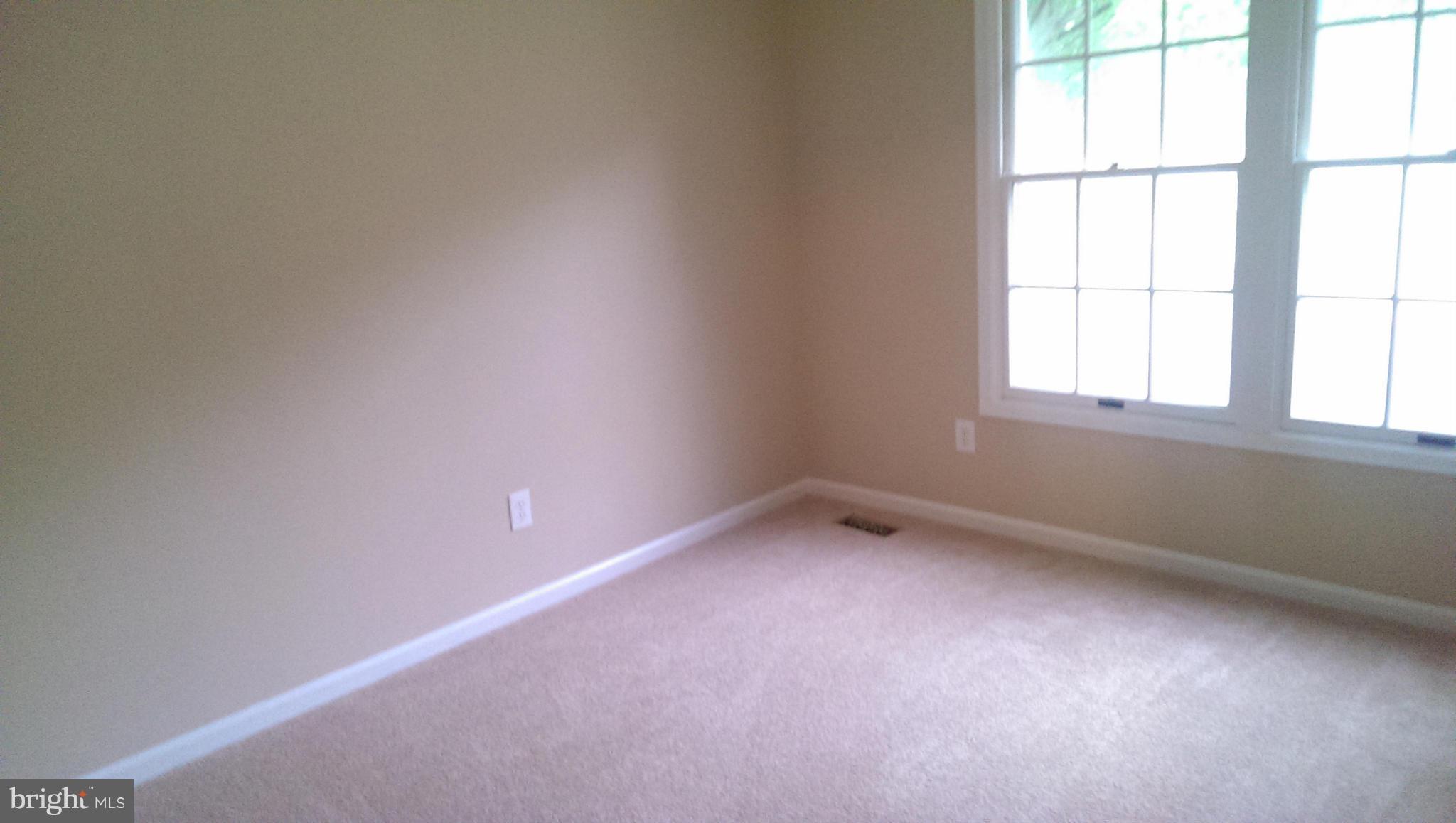 PORT O DUMFRIES - Residential Lease