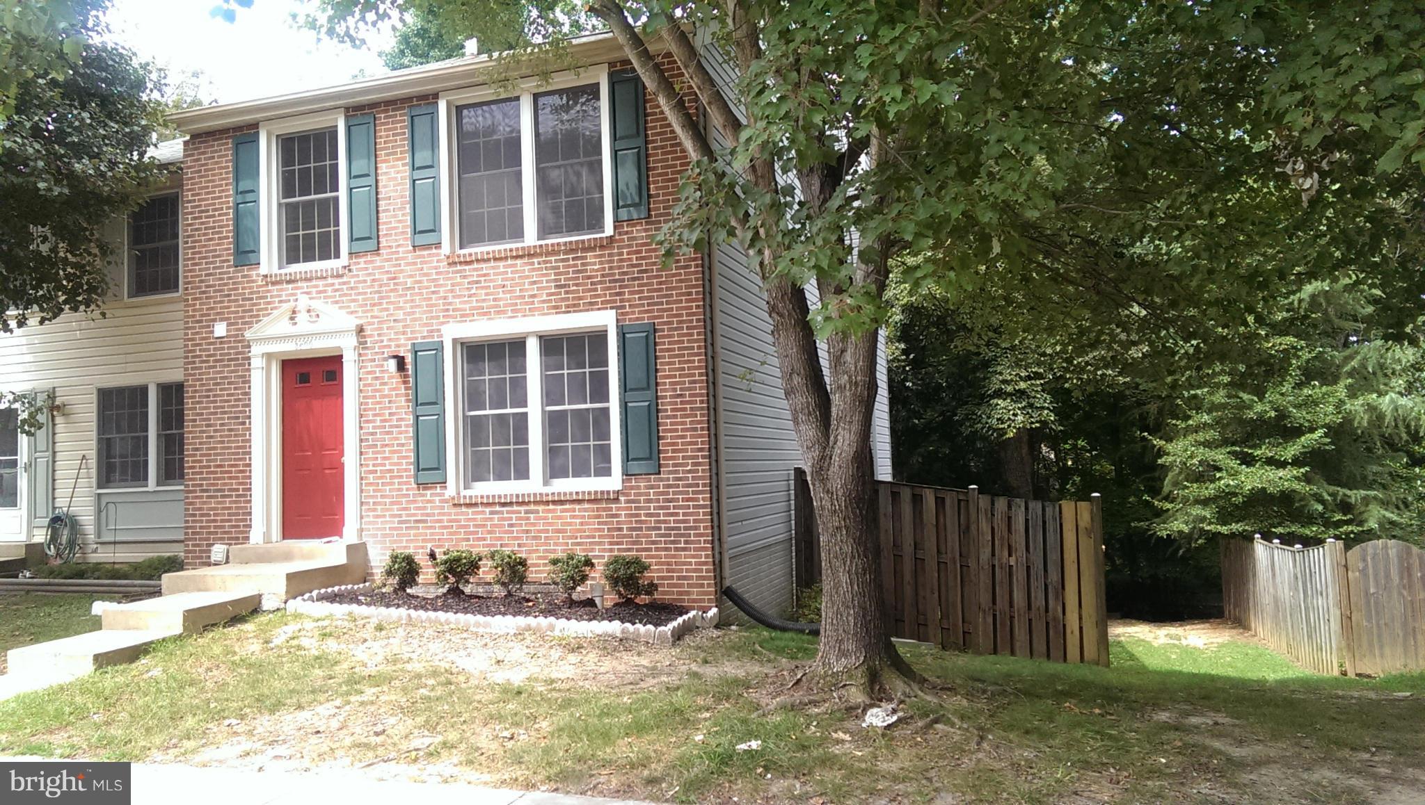 PORT O DUMFRIES - Residential Lease