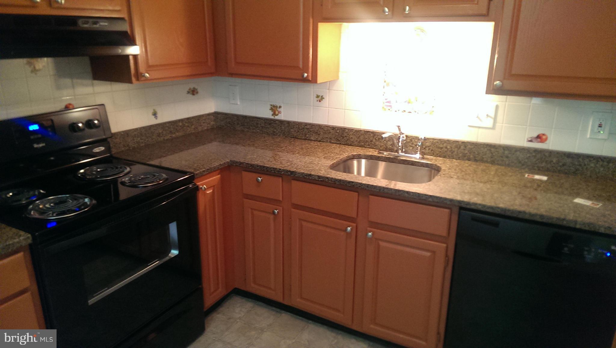 PORT O DUMFRIES - Residential Lease