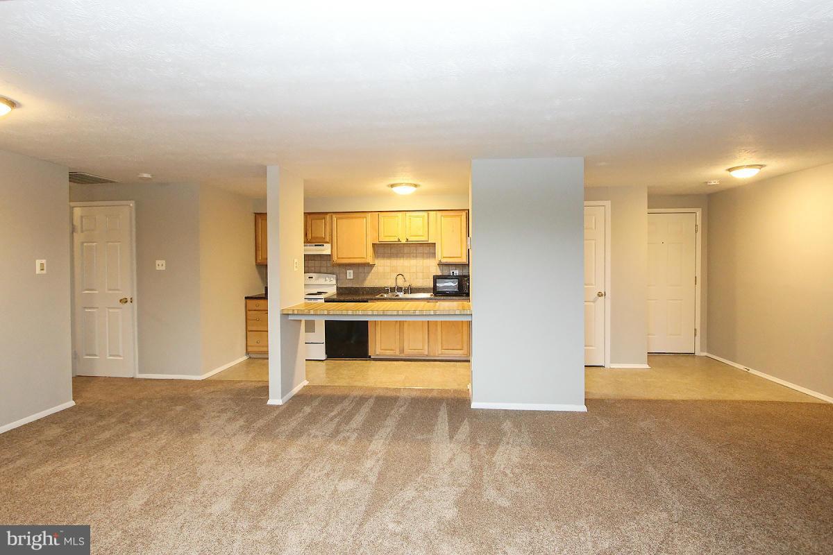 GREENFIELD COMMONS - Residential