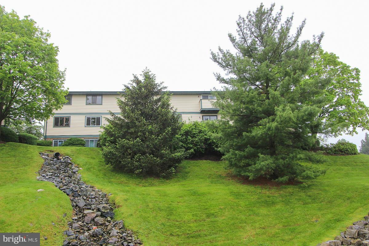 GREENFIELD COMMONS - Residential