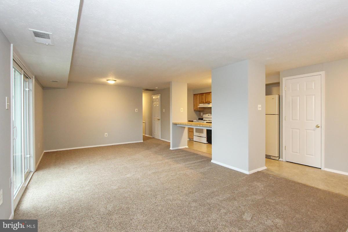 GREENFIELD COMMONS - Residential