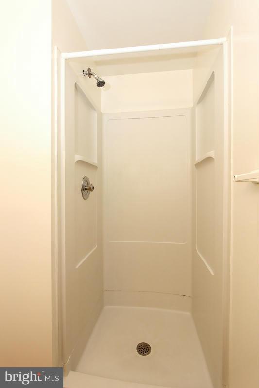 GREENFIELD COMMONS - Residential