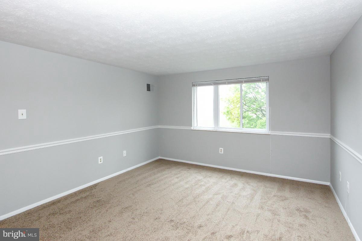 GREENFIELD COMMONS - Residential