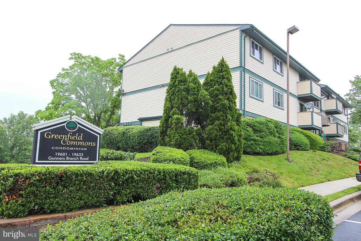 GREENFIELD COMMONS - Residential