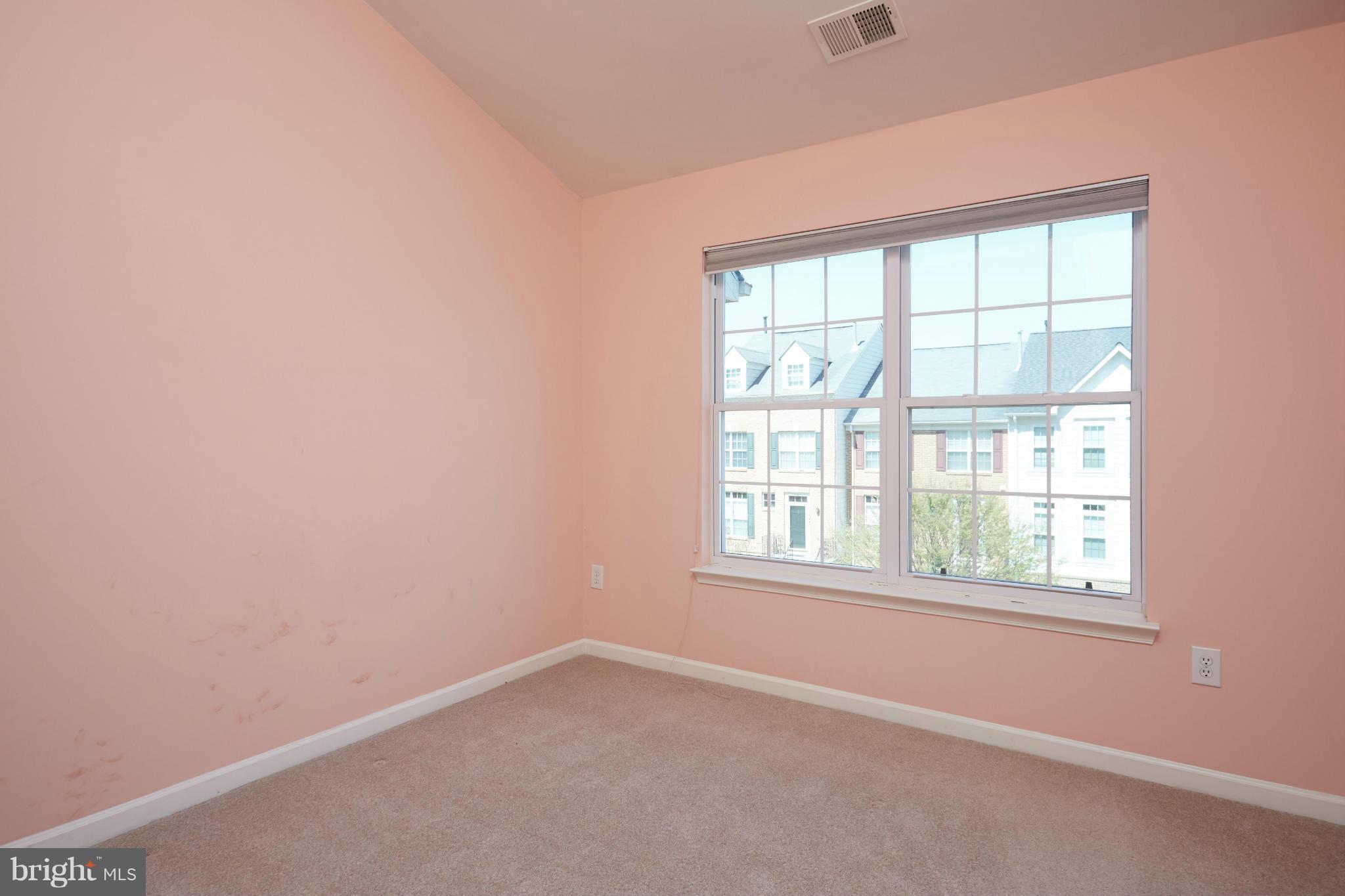 CLOPPERS MILL WEST - Residential