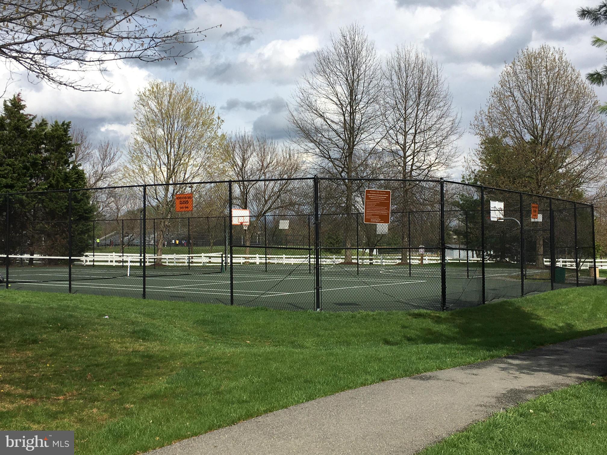 CLOPPERS MILL WEST - Residential