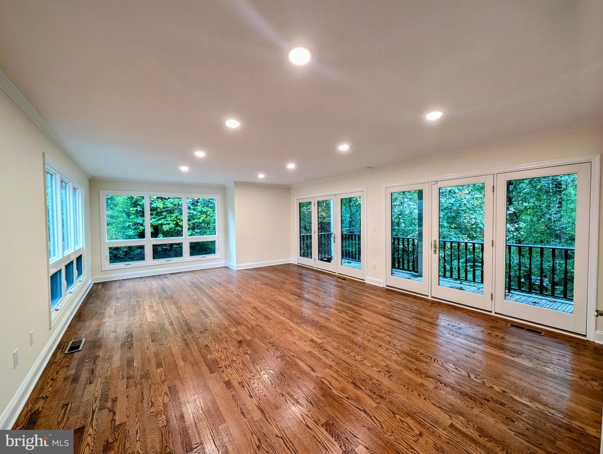 CAPTAINS CHOICE - Residential