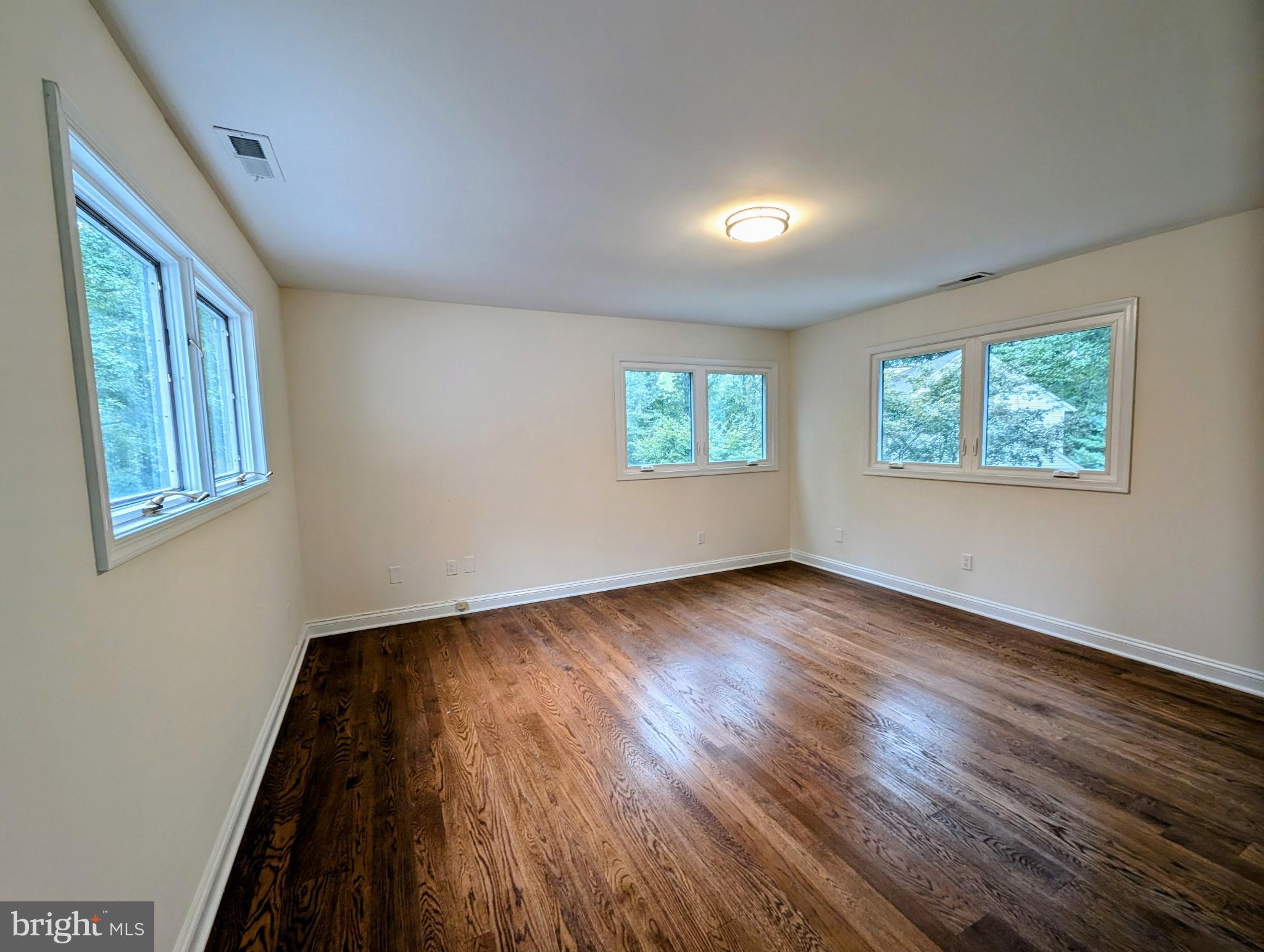 CAPTAINS CHOICE - Residential