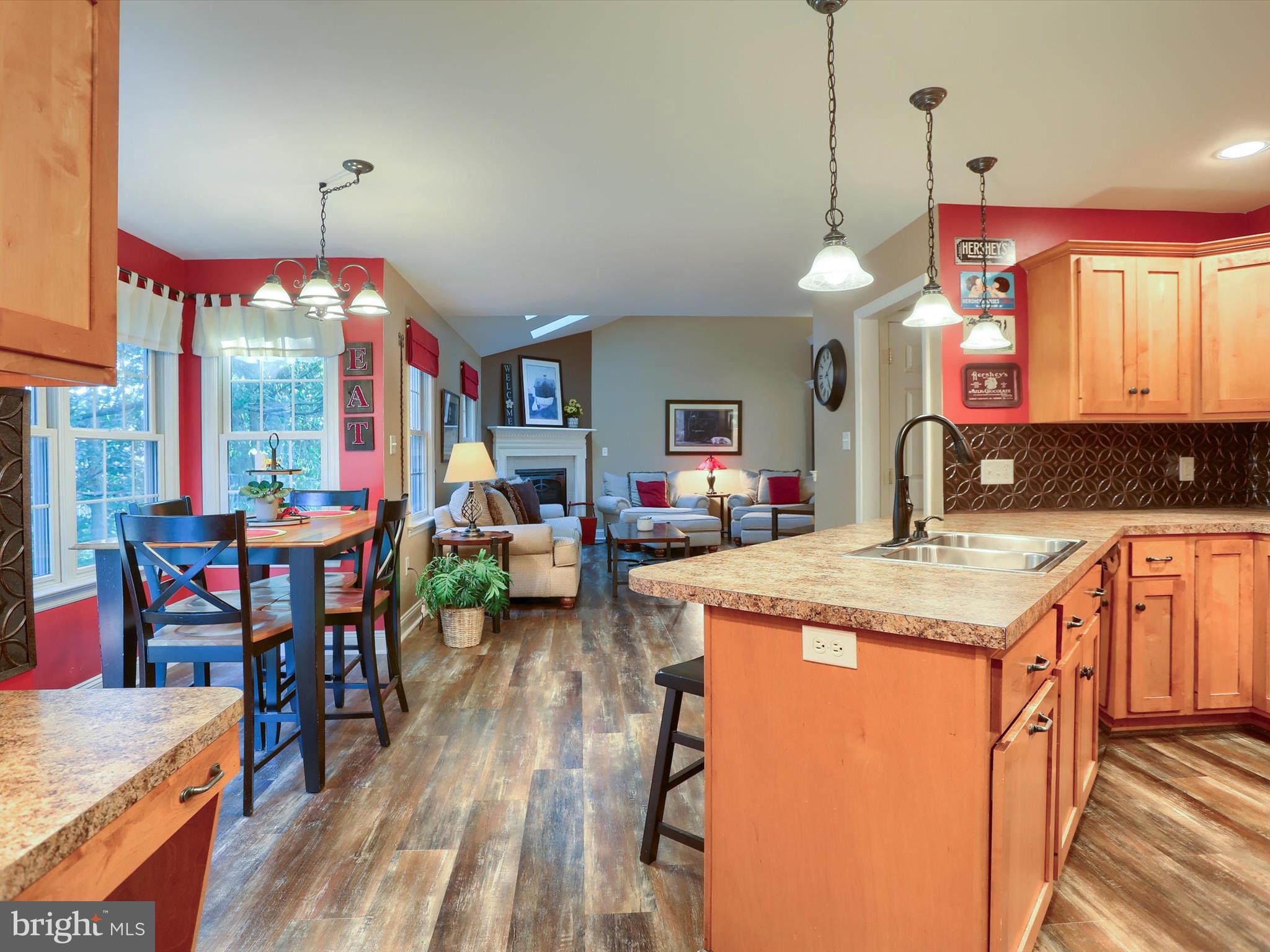 SOUTHERN MEADOWS - Residential