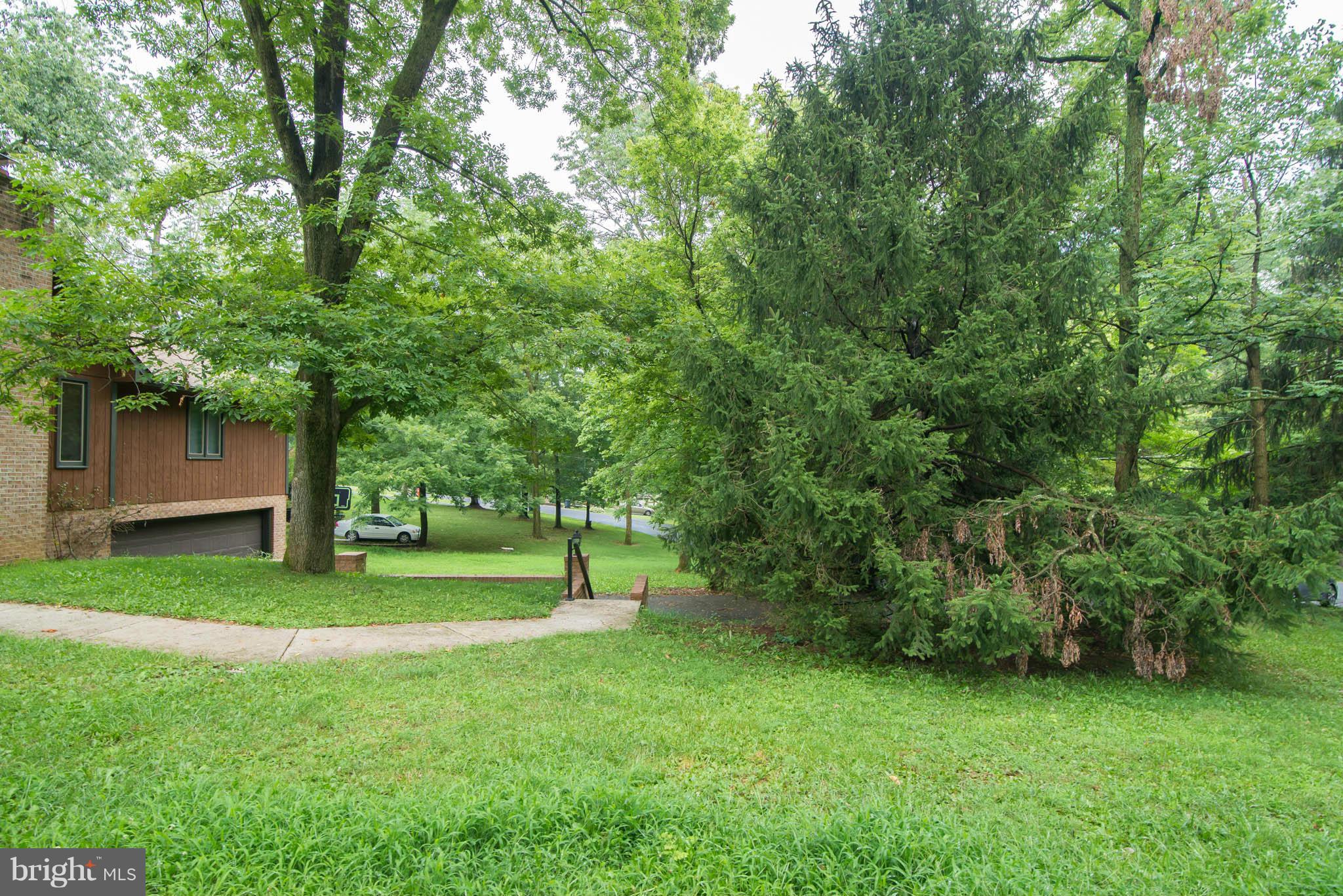 WOODBRIER MANOR - Residential